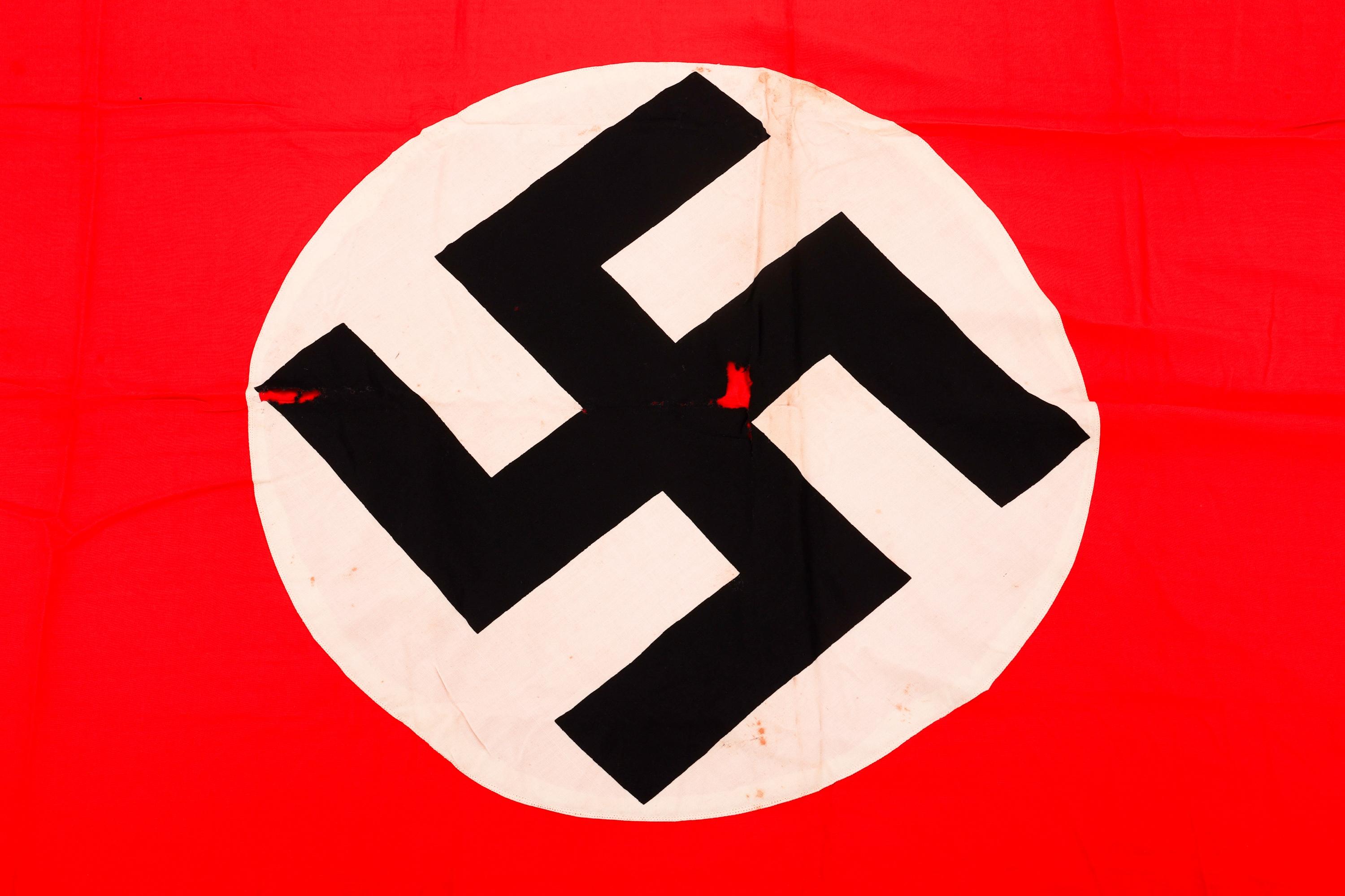 WWII GERMAN NSDAP BANNER