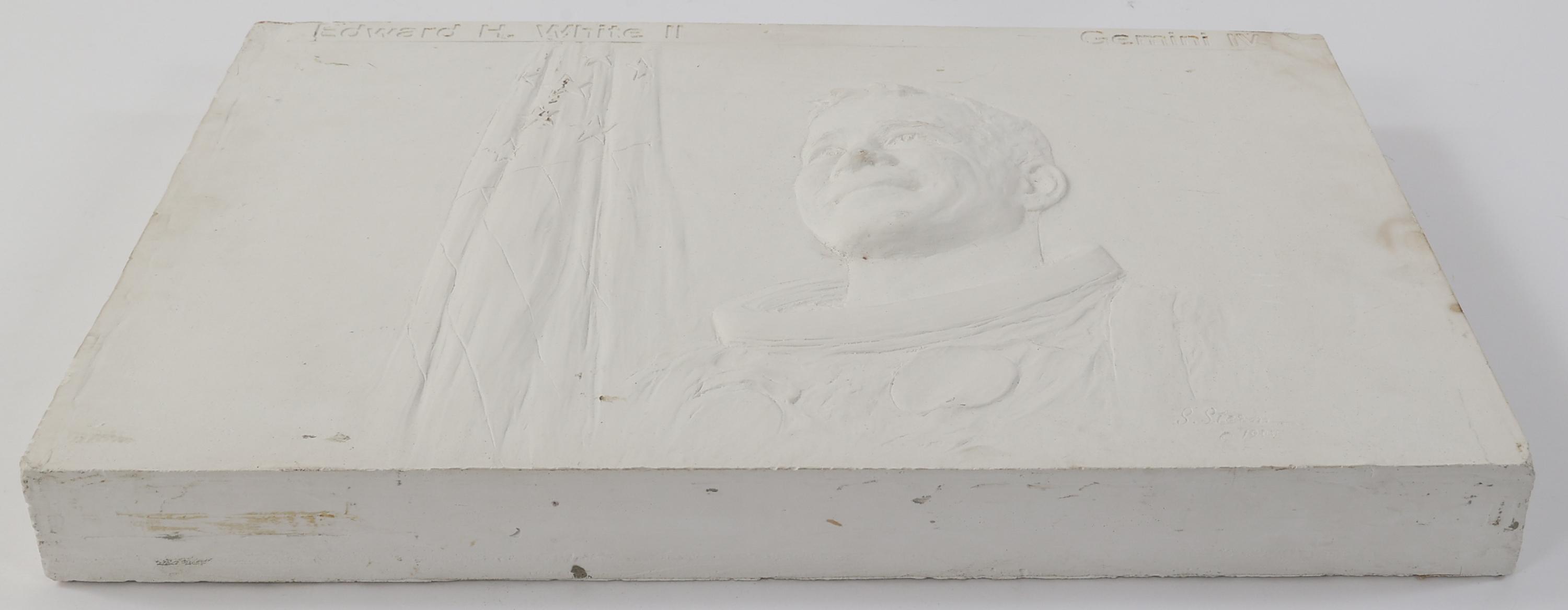 ASTRONAUT & USAF PILOT ED WHITE II PLASTER PLAQUE