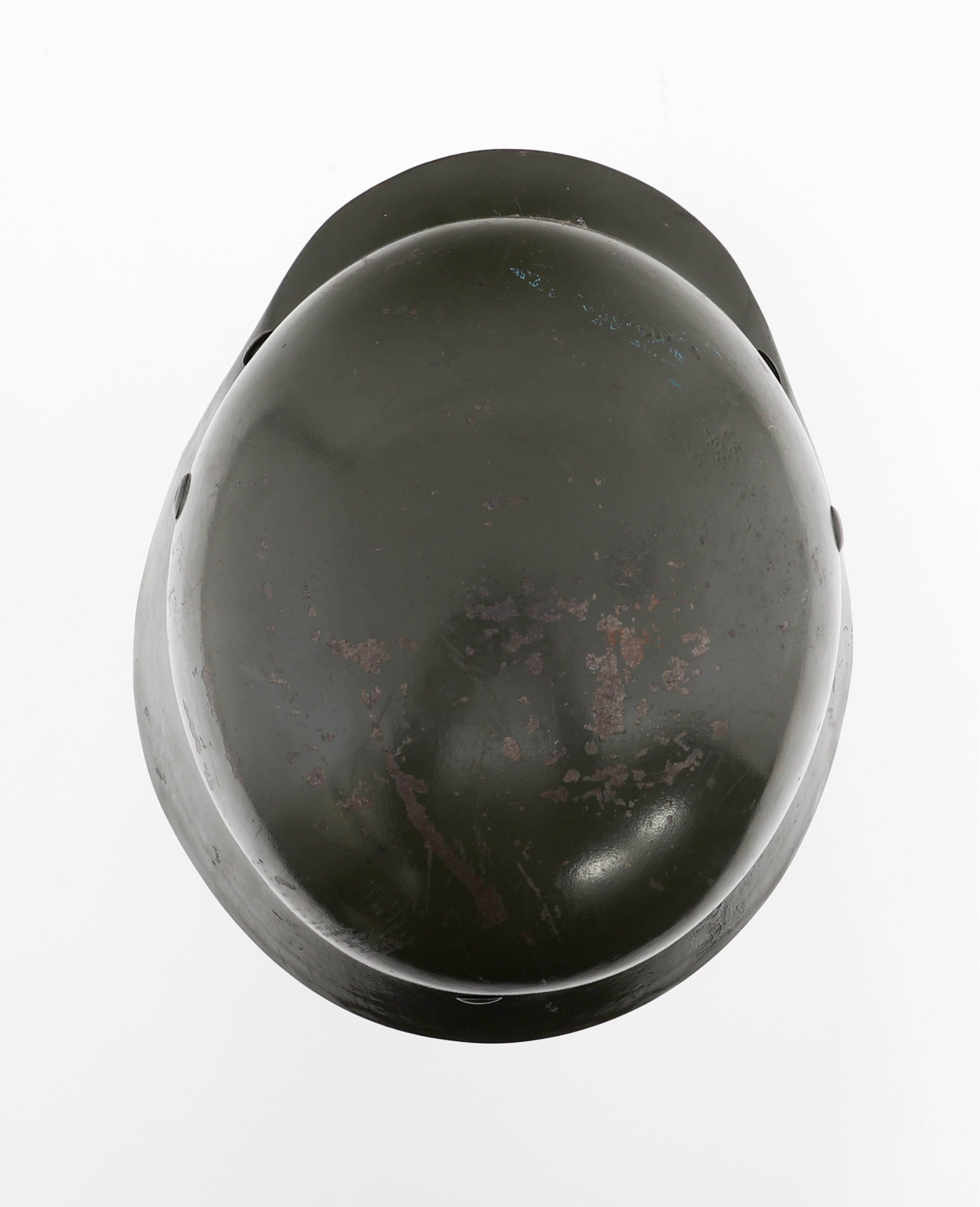 WWII GERMAN KRIEGSMARINE M35 DD HELMET