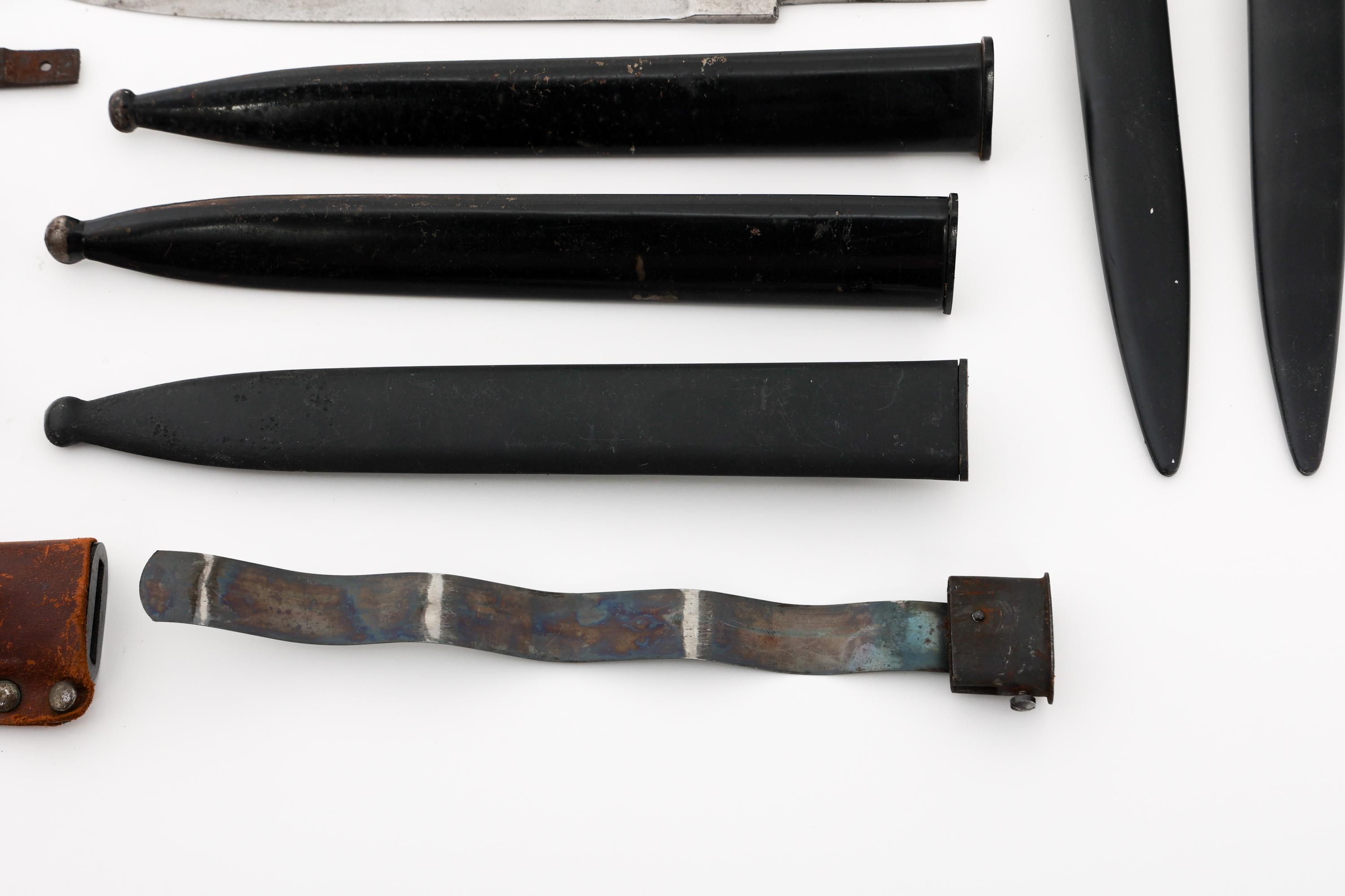 WWI - WWII GERMAN BAYONET BLADES & SCABBARDS