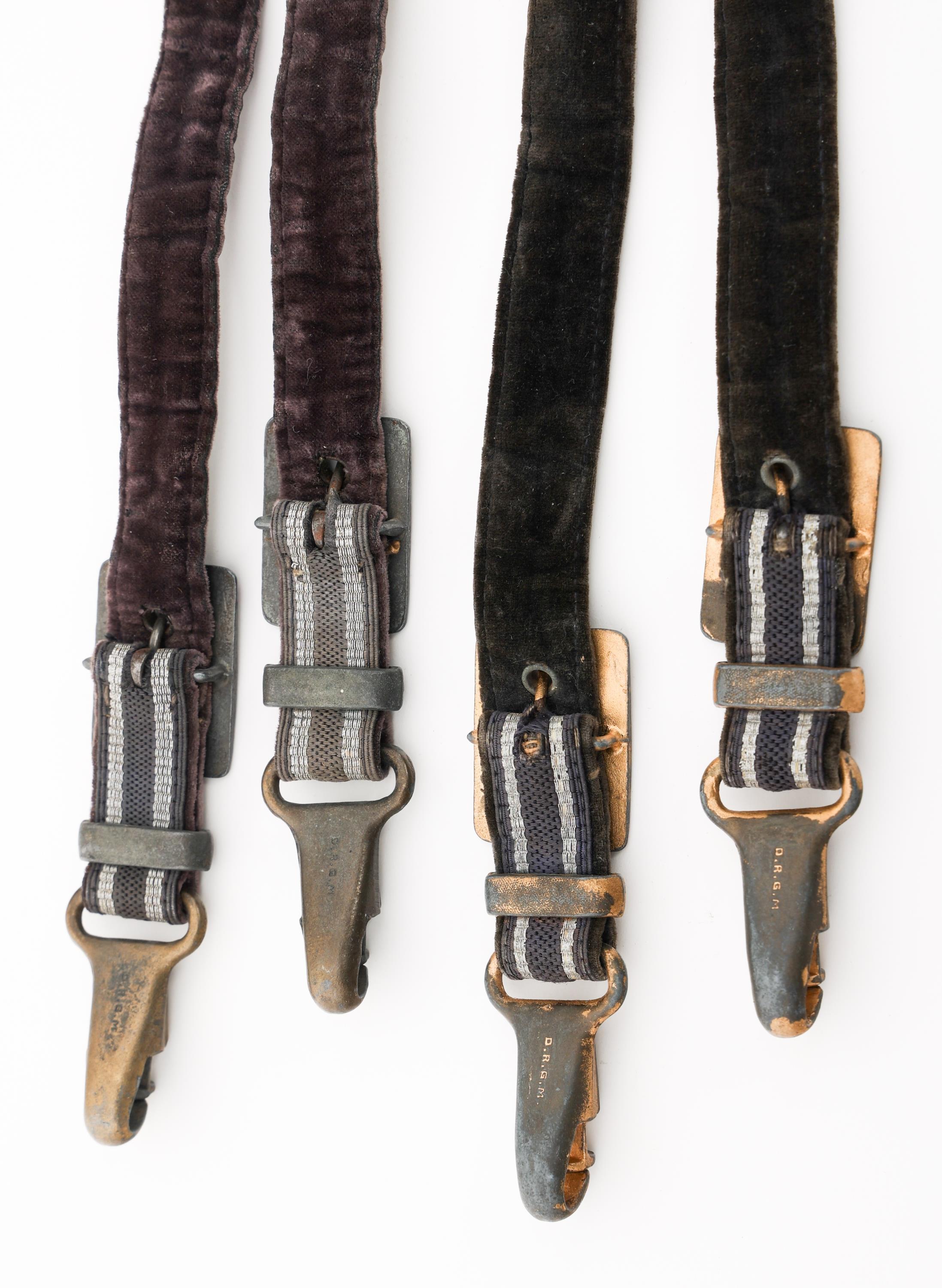 WWII GERMAN LUFTWAFFE 2nd MODEL DAGGER HANGERS