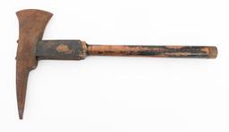 WWII GERMAN HEER PIONEER AXE