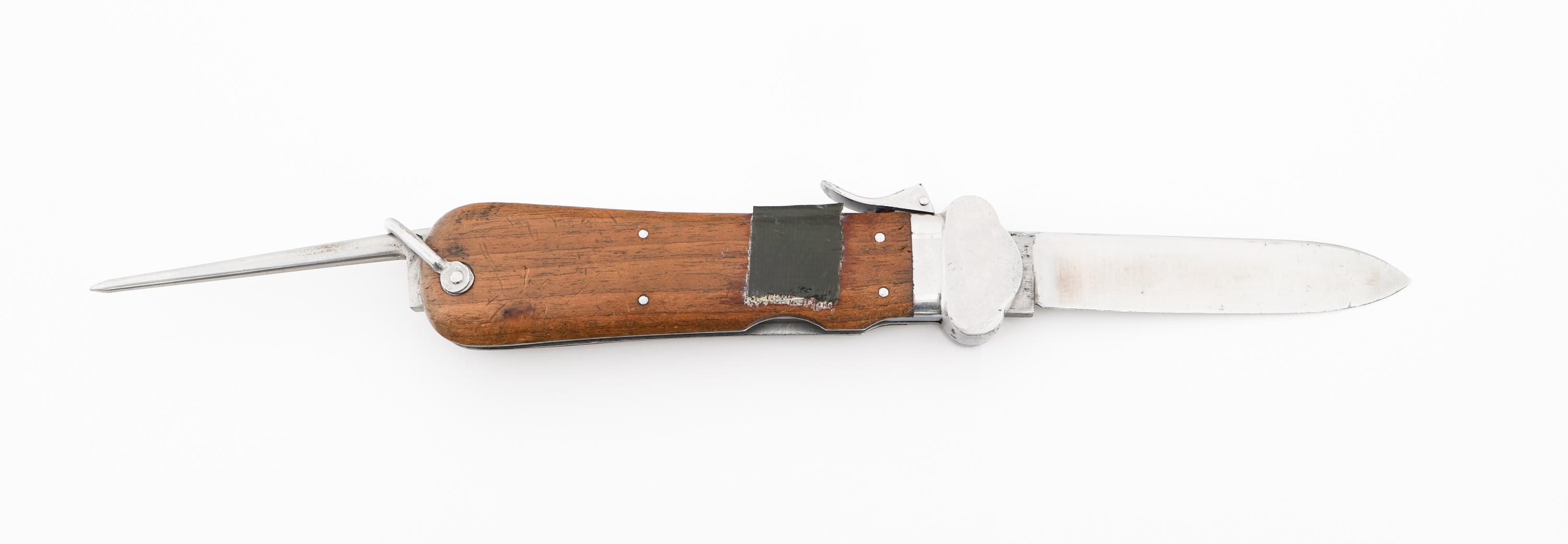 WWII GERMAN PARATROOPER NON-TAKEDOWN GRAVITY KNIFE