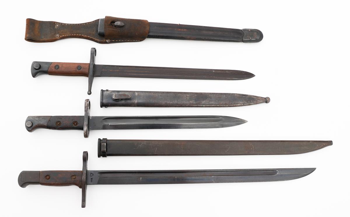 WWI - WWII WORLD MILITARY BAYONETS