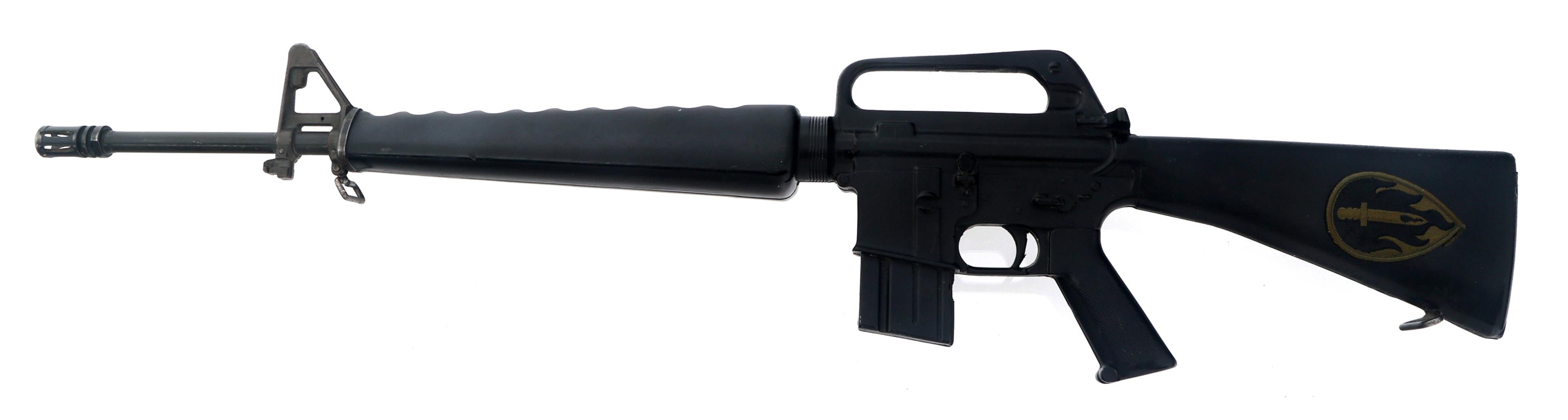 US M-16 RUBBER DUCK TRAINING RIFLE