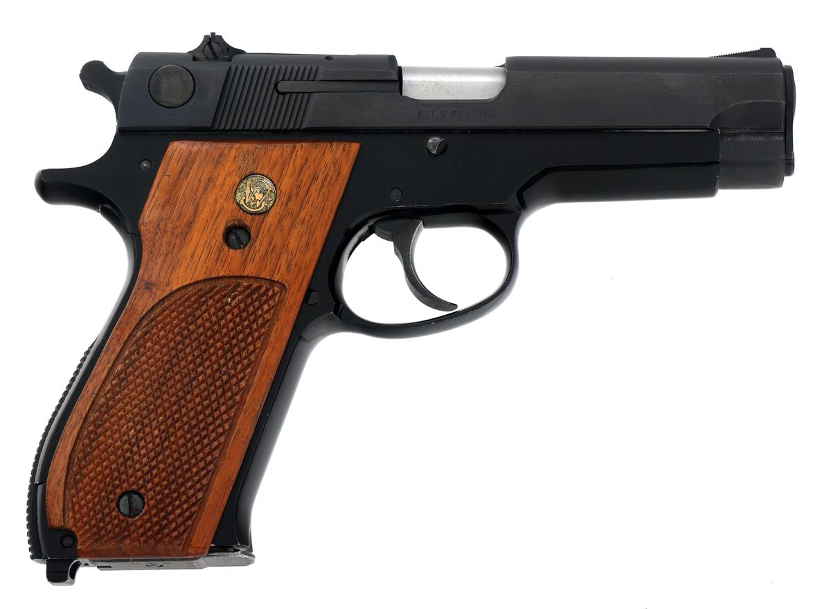 SMITH & WESSON MODEL 39-2 9x19mm CALIBER PISTOL