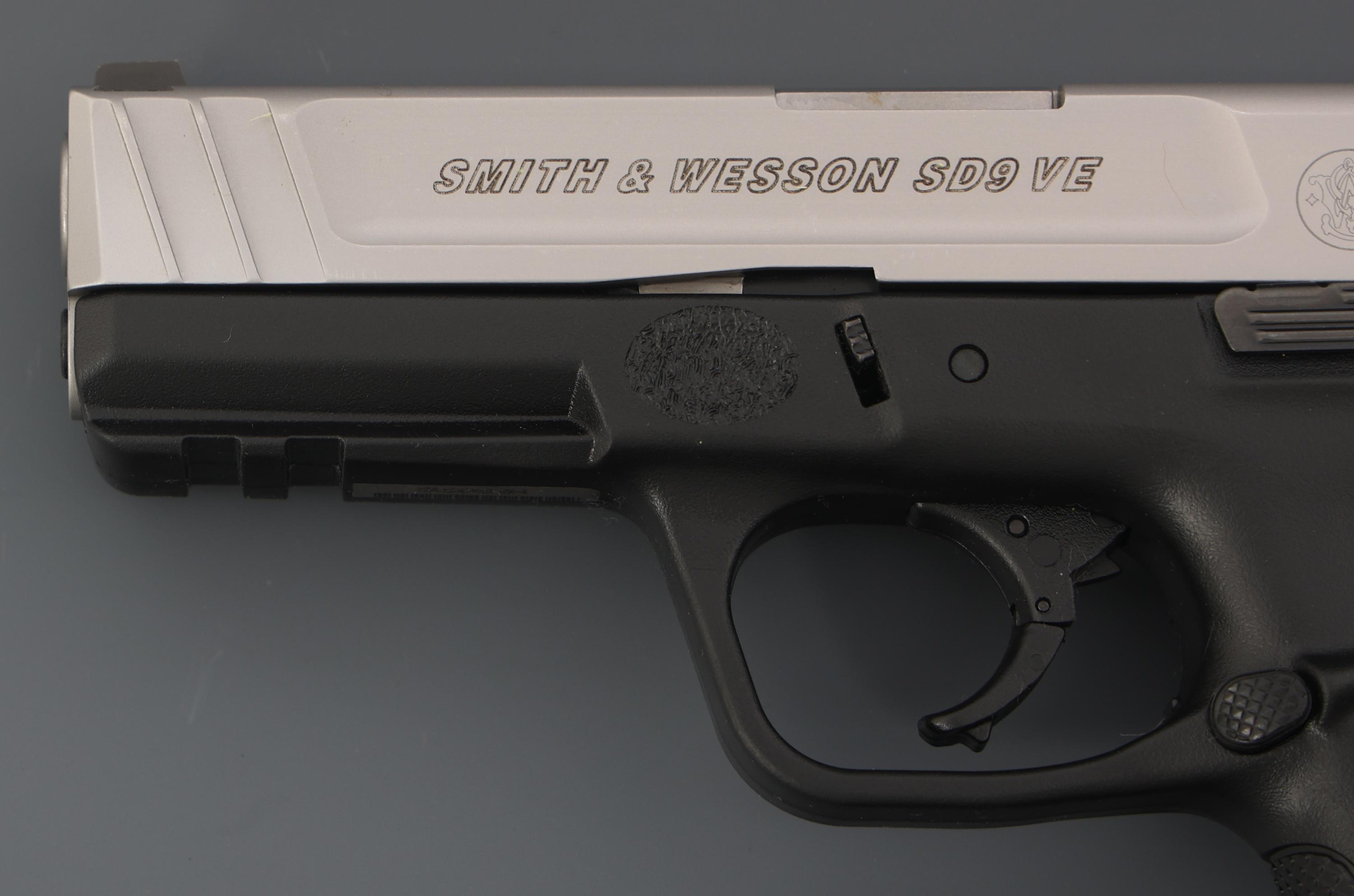 SMITH & WESSON MODEL SD9VE 9x19mm CALIBER PISTOL