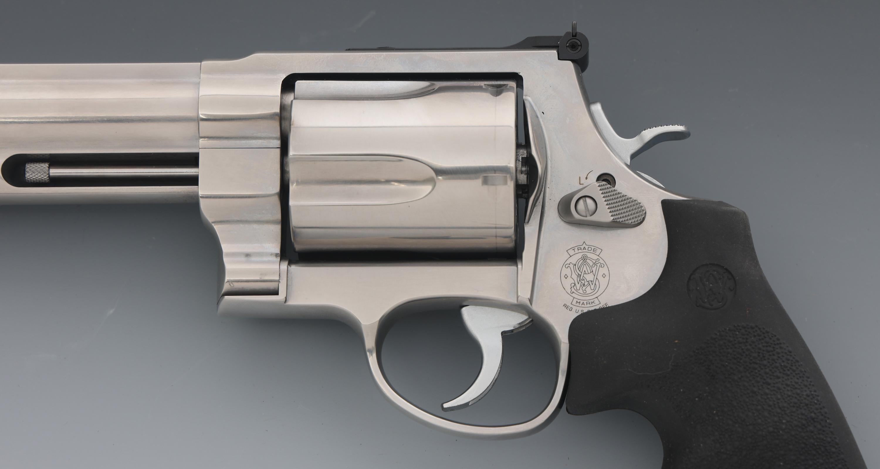 SMITH & WESSON MODEL 460 XVR .460 CALIBER REVOLVER