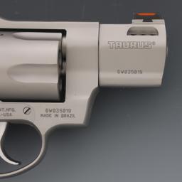 TAURUS RAGING BULL .454 CASULL CALIBER REVOLVER