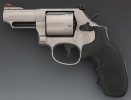 SMITH & WESSON MODEL 69 .44 MAGNUM REVOLVER