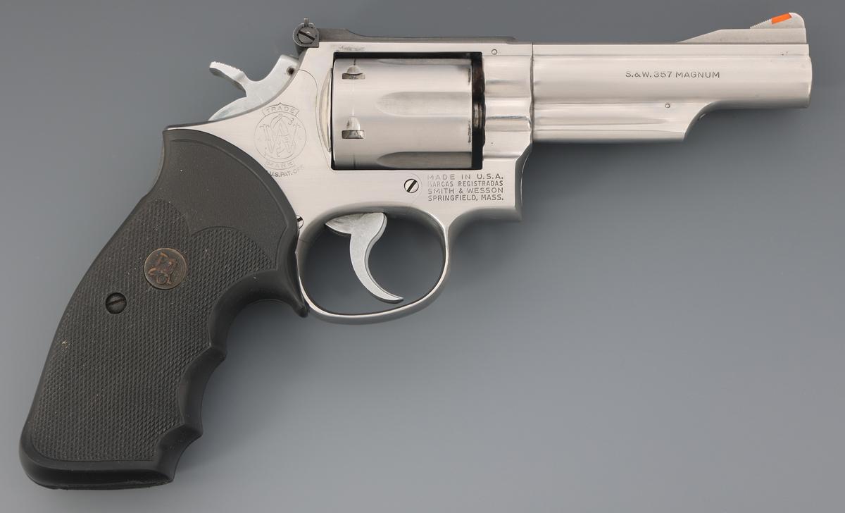 SMITH & WESSON MODEL 66-1 .357 MAGNUM REVOLVER