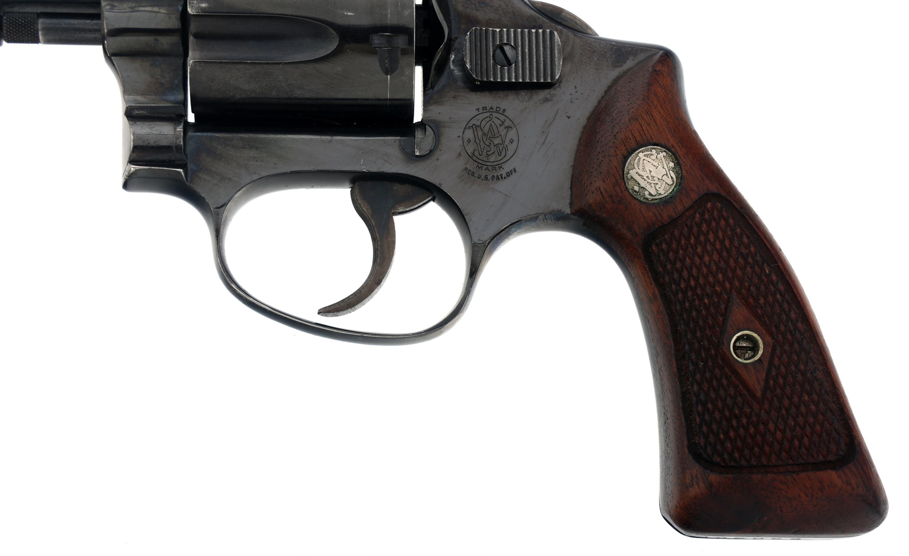 SMITH & WESSON MODEL 36 .38 S&W SPECIAL REVOLVER