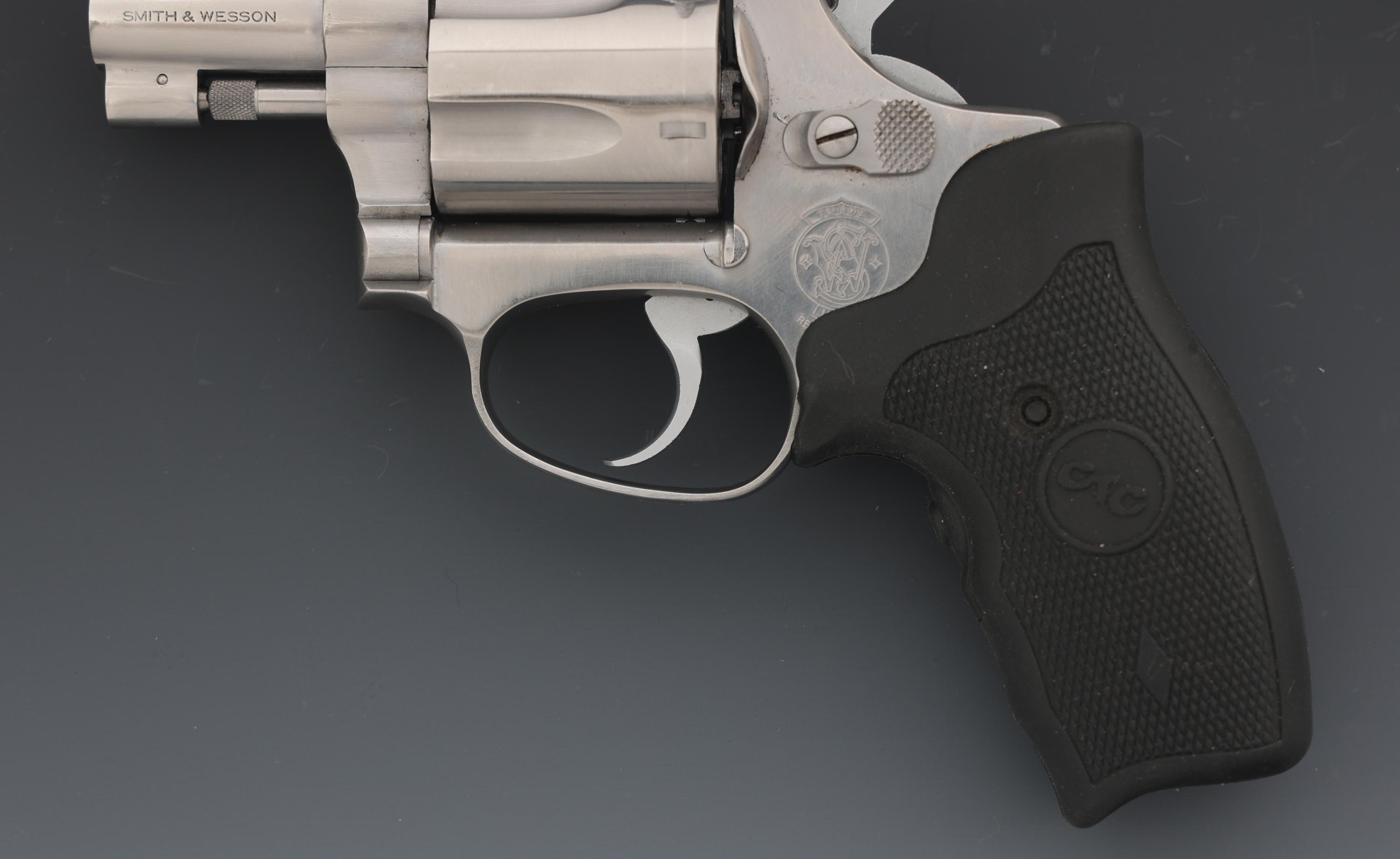 SMITH & WESSON MODEL 60 .38 SPECIAL DA REVOLVER