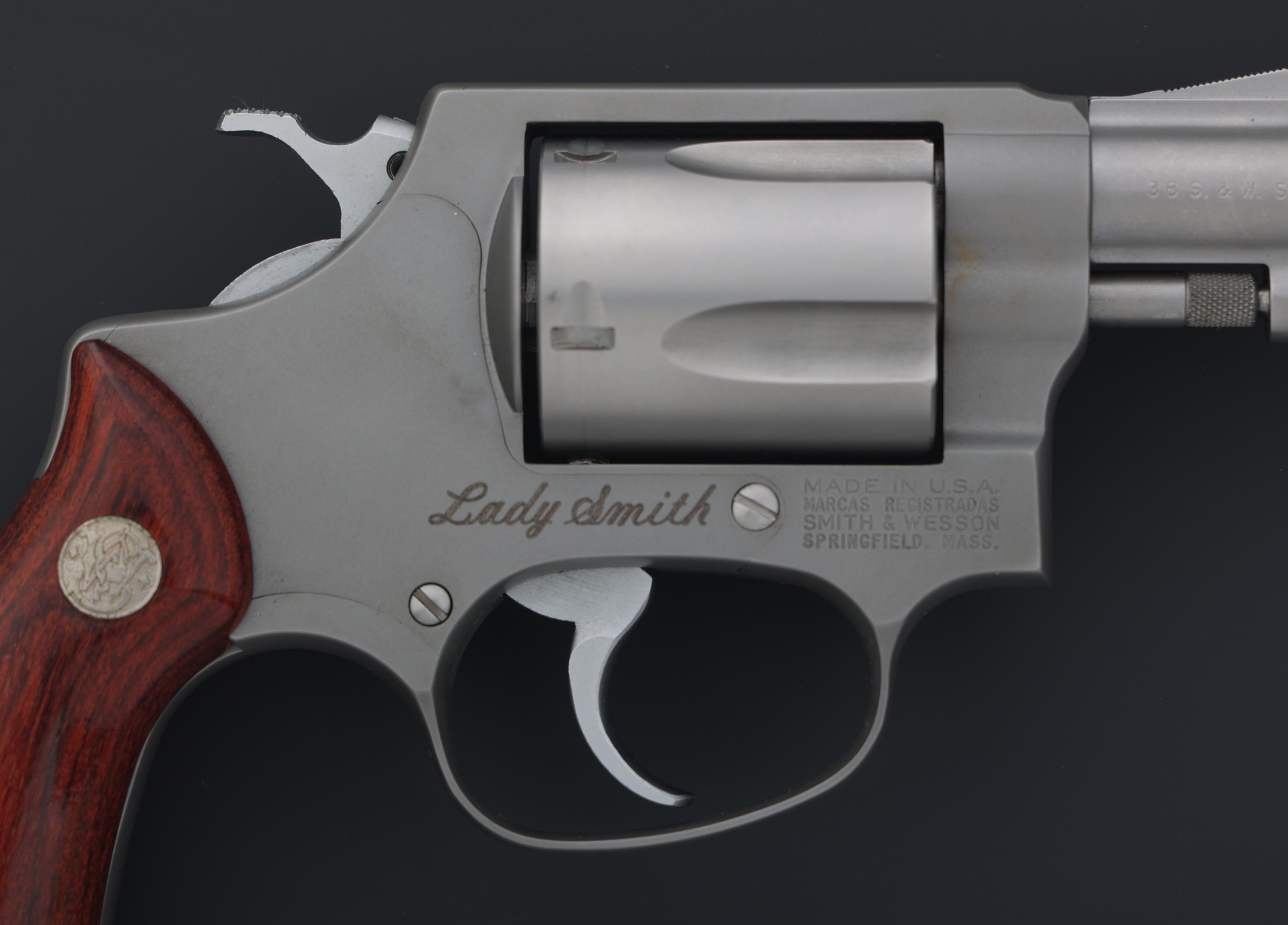 SMITH & WESSON MODEL 60-7 LADY SMITH .38 REVOLVER