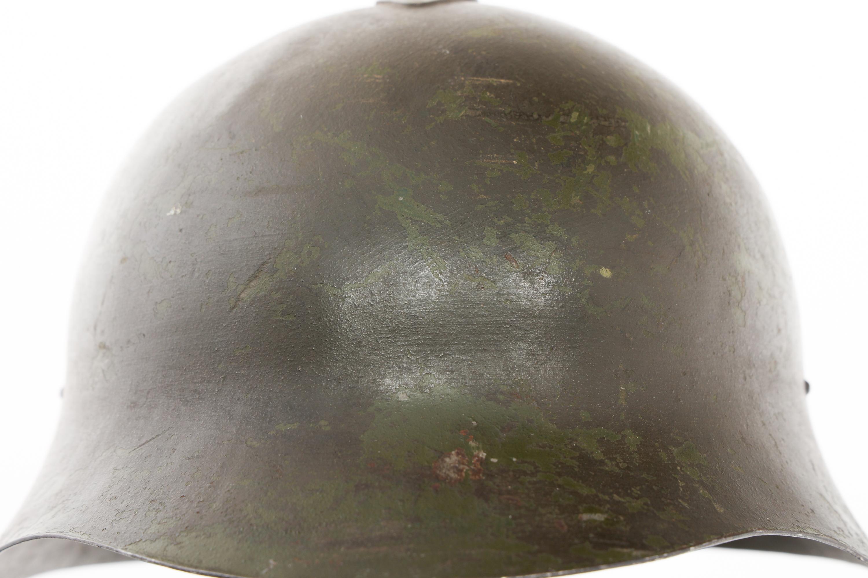 WWII SOVIET RUSSIAN M36 COMBAT HELMET