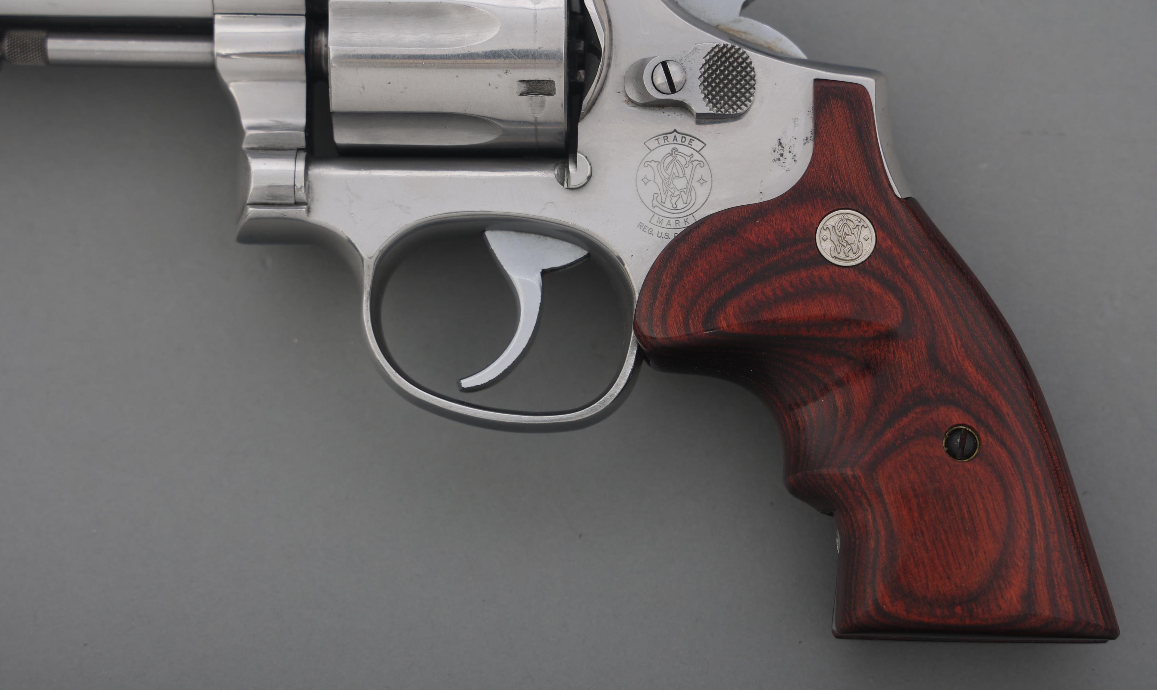 SMITH & WESSON MODEL 64-5 .38 SPECIAL REVOLVER