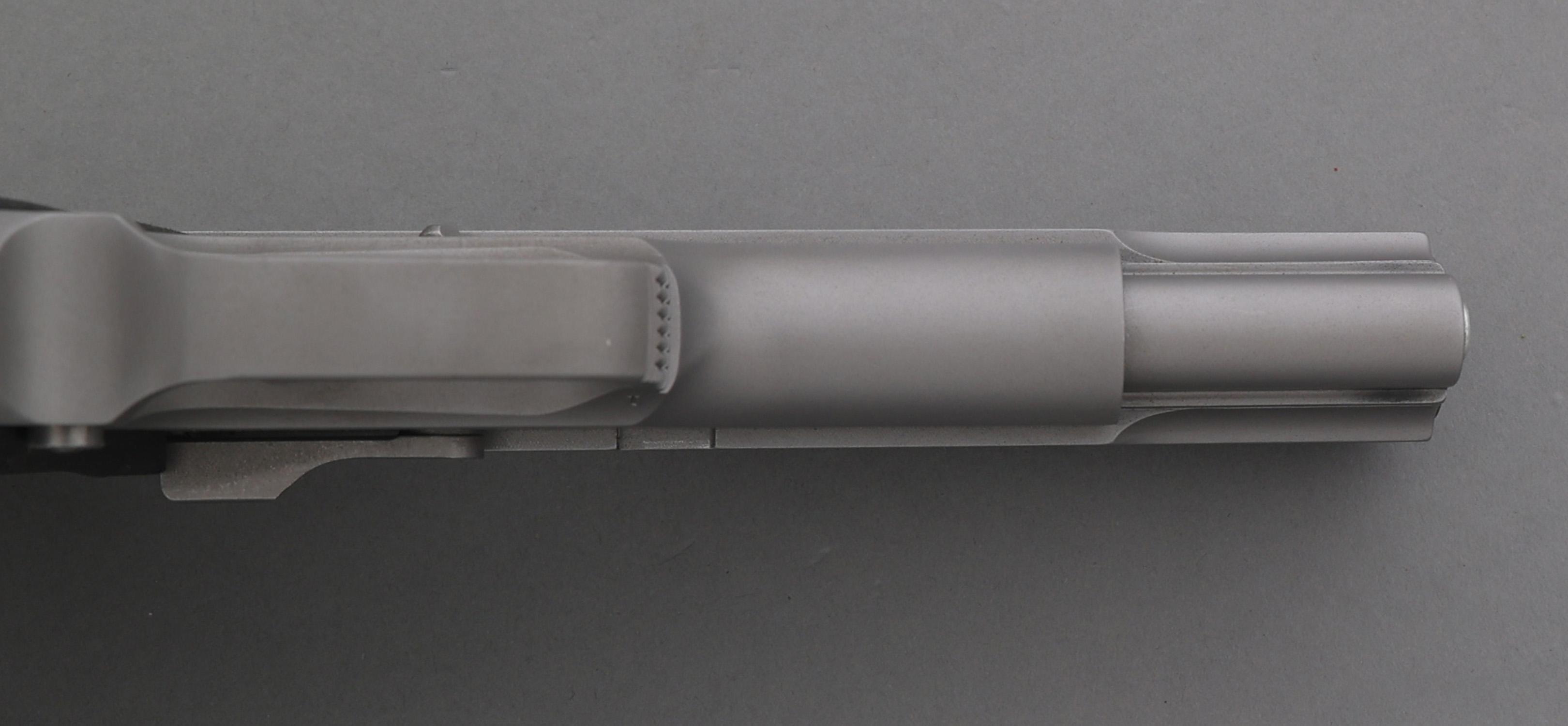 SMITH & WESSON MODEL 1006 10MM CALIBER PISTOL