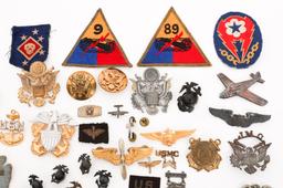 WWII - COLD WAR US ARMED FORCES INSIGNIA & PATCHES