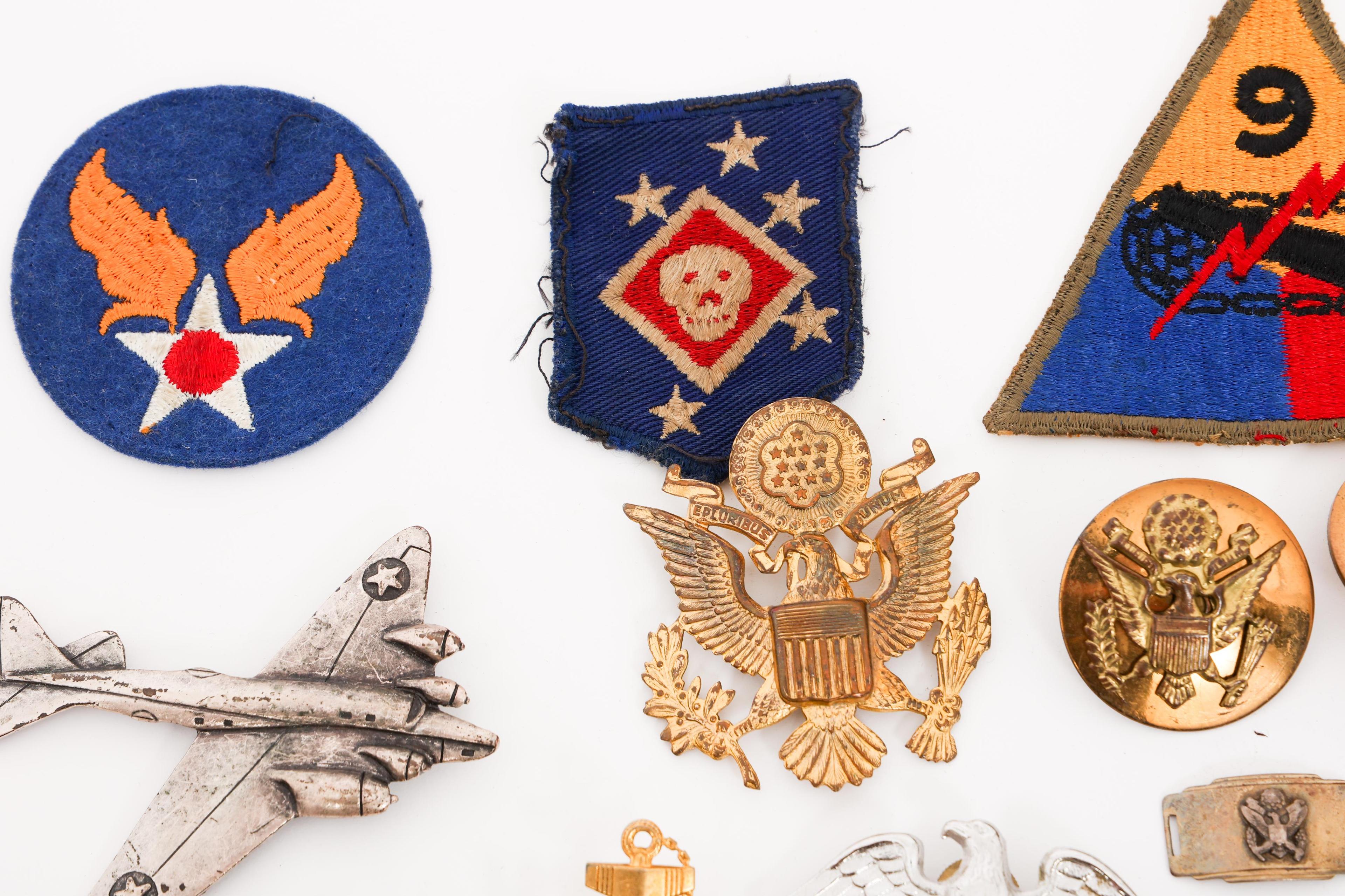 WWII - COLD WAR US ARMED FORCES INSIGNIA & PATCHES