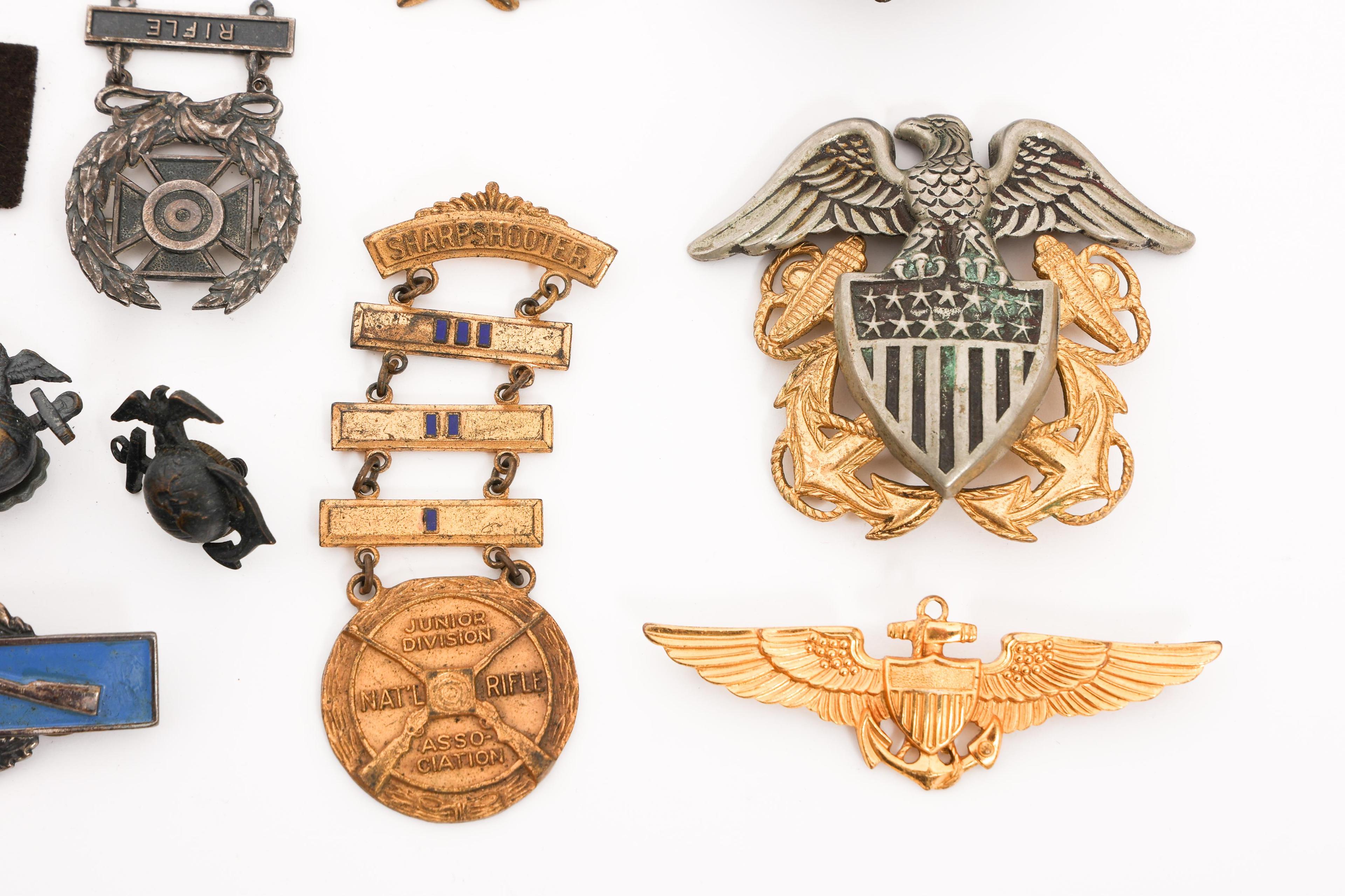 WWII - COLD WAR US ARMED FORCES INSIGNIA & PATCHES