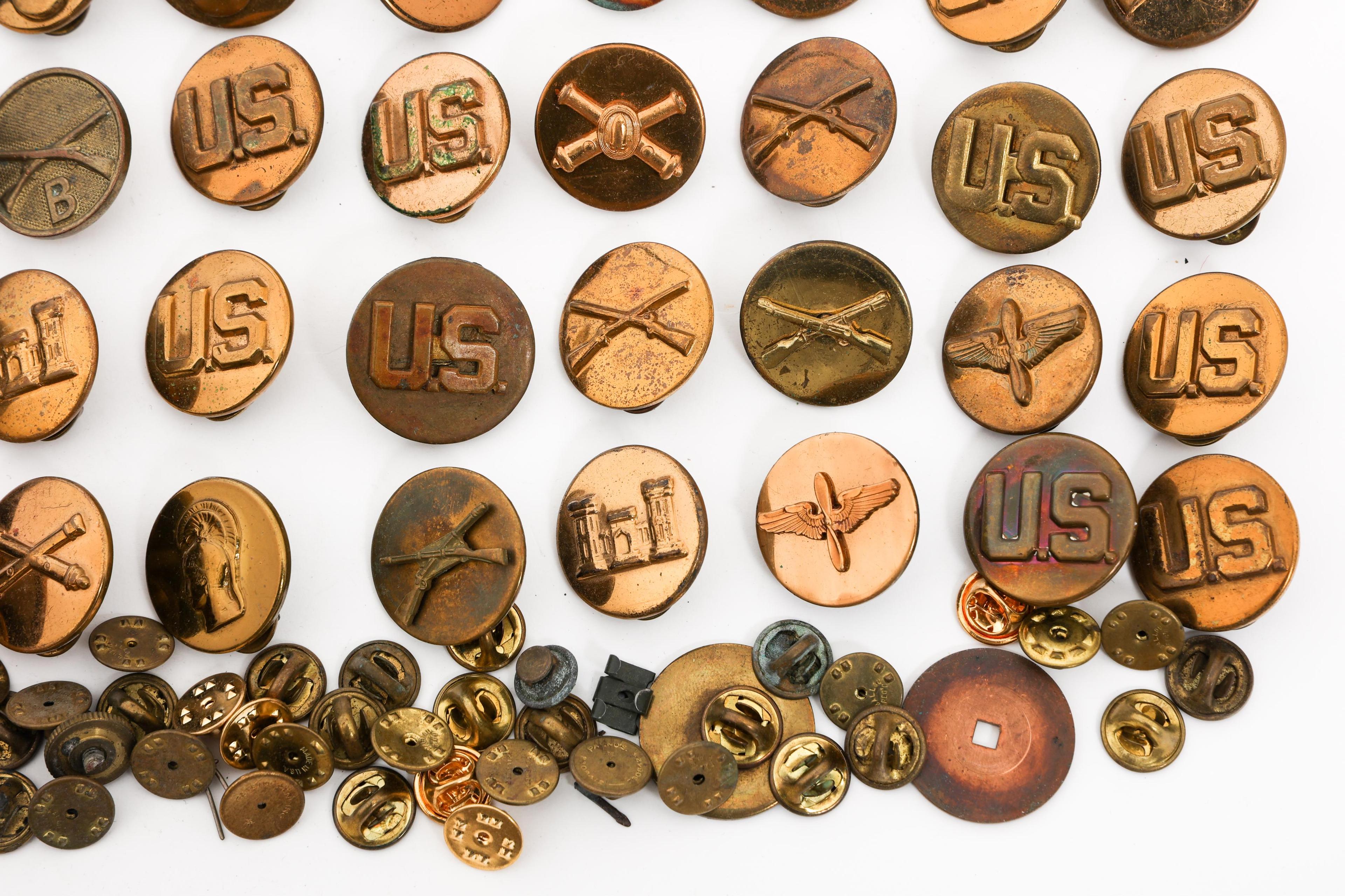 WWII US ARMY ENLISTED COLLAR DISCS