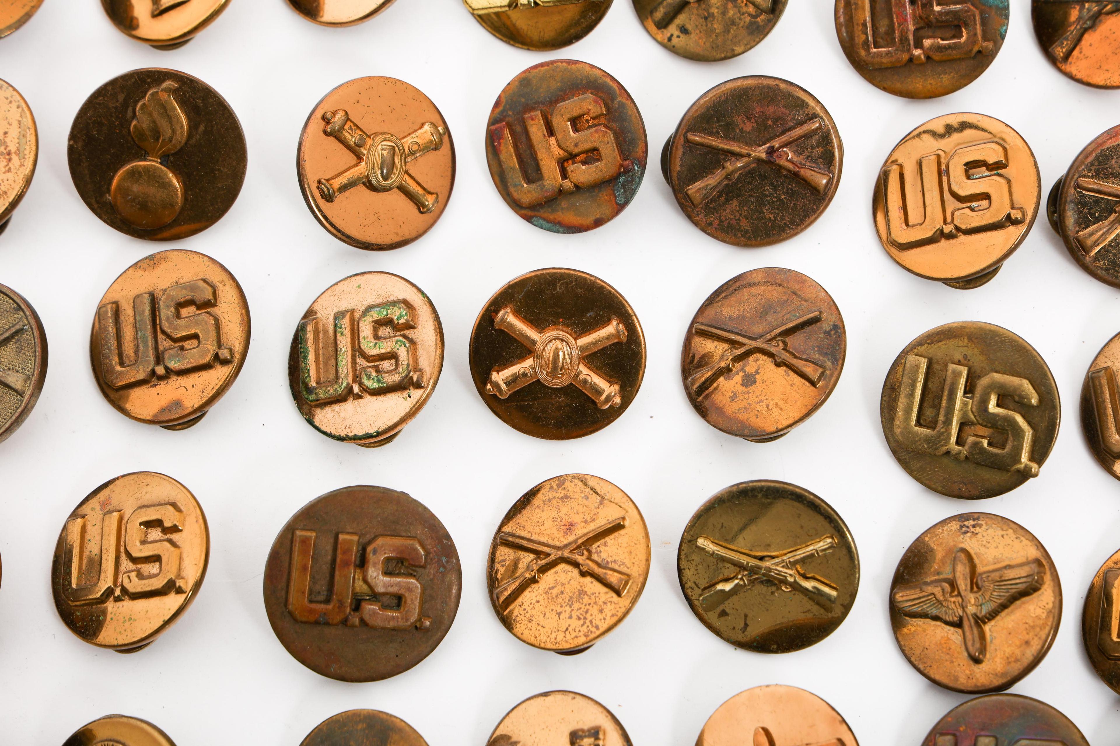 WWII US ARMY ENLISTED COLLAR DISCS