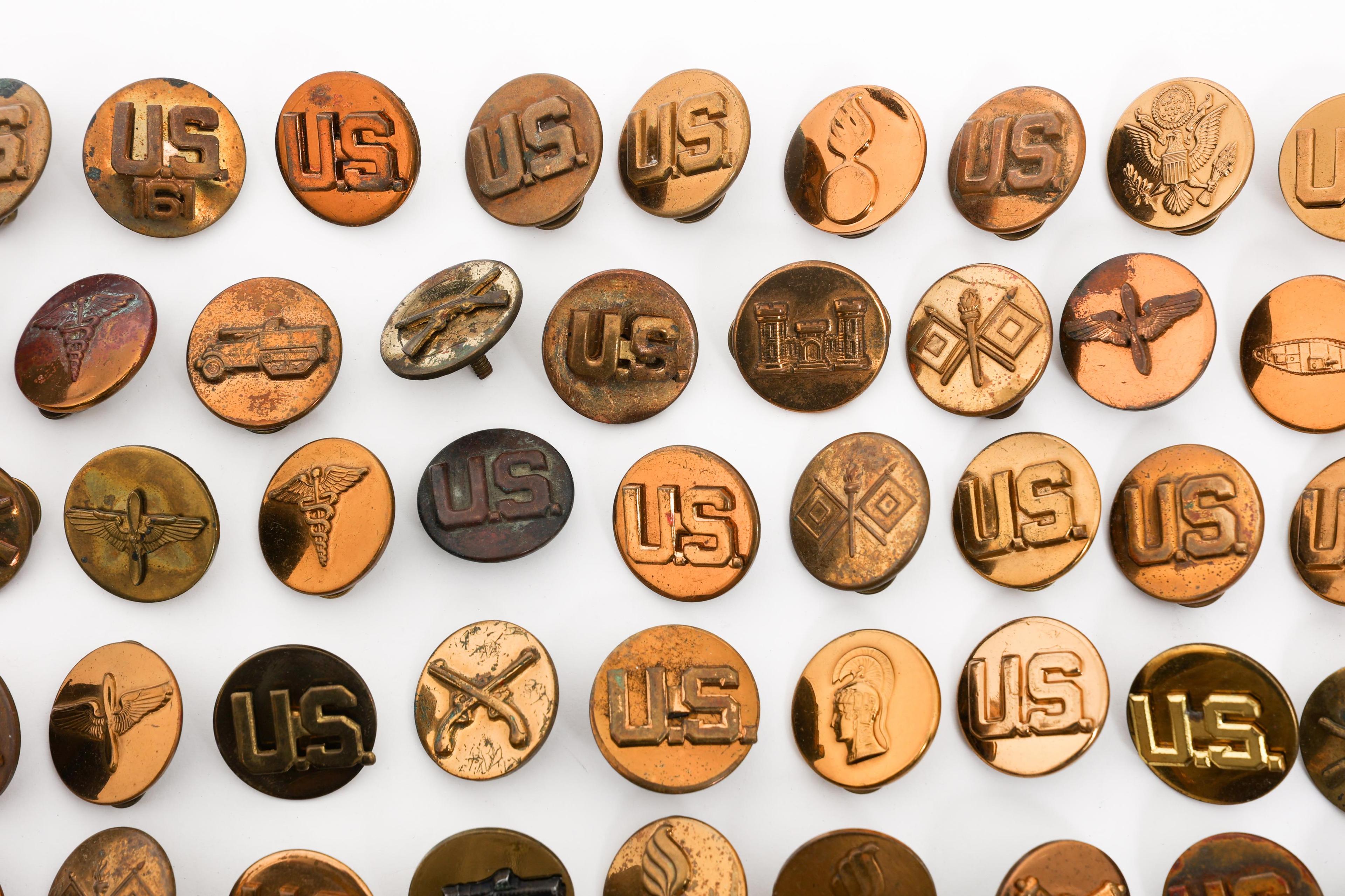 WWII US ARMY ENLISTED COLLAR DISCS