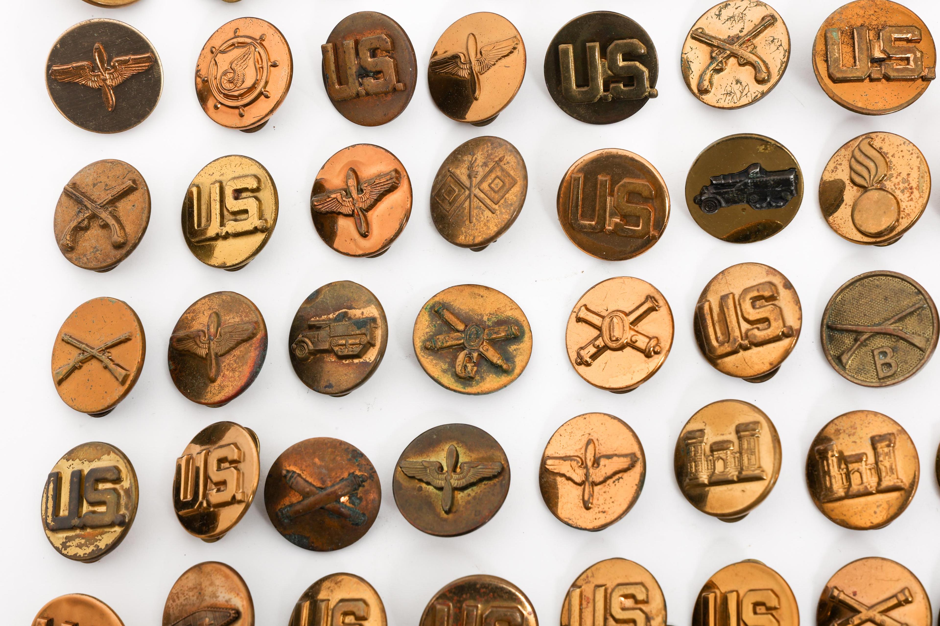 WWII US ARMY ENLISTED COLLAR DISCS