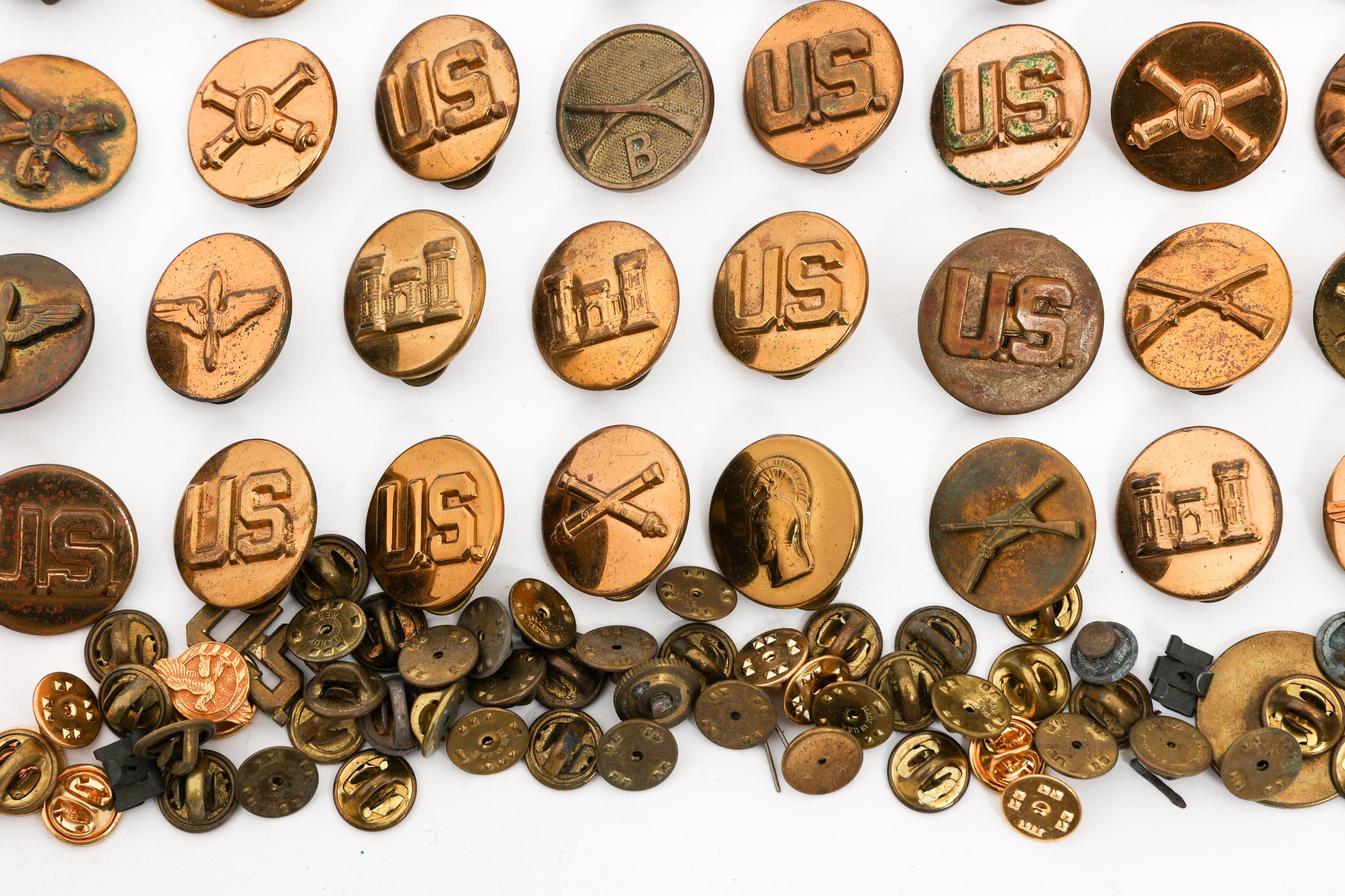 WWII US ARMY ENLISTED COLLAR DISCS