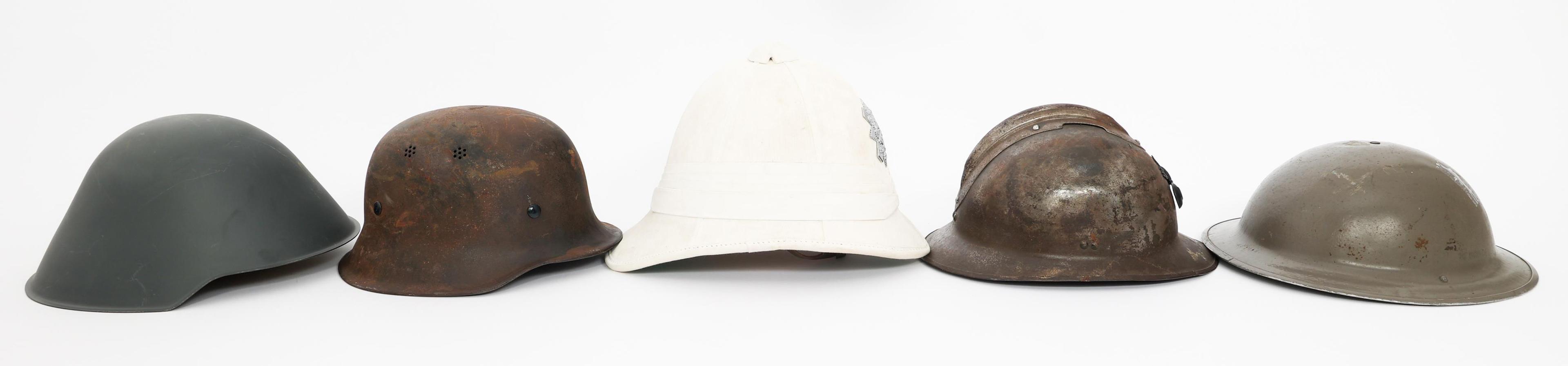 WWII - COLD WAR WORLD MILITARY COMBAT HELMETS