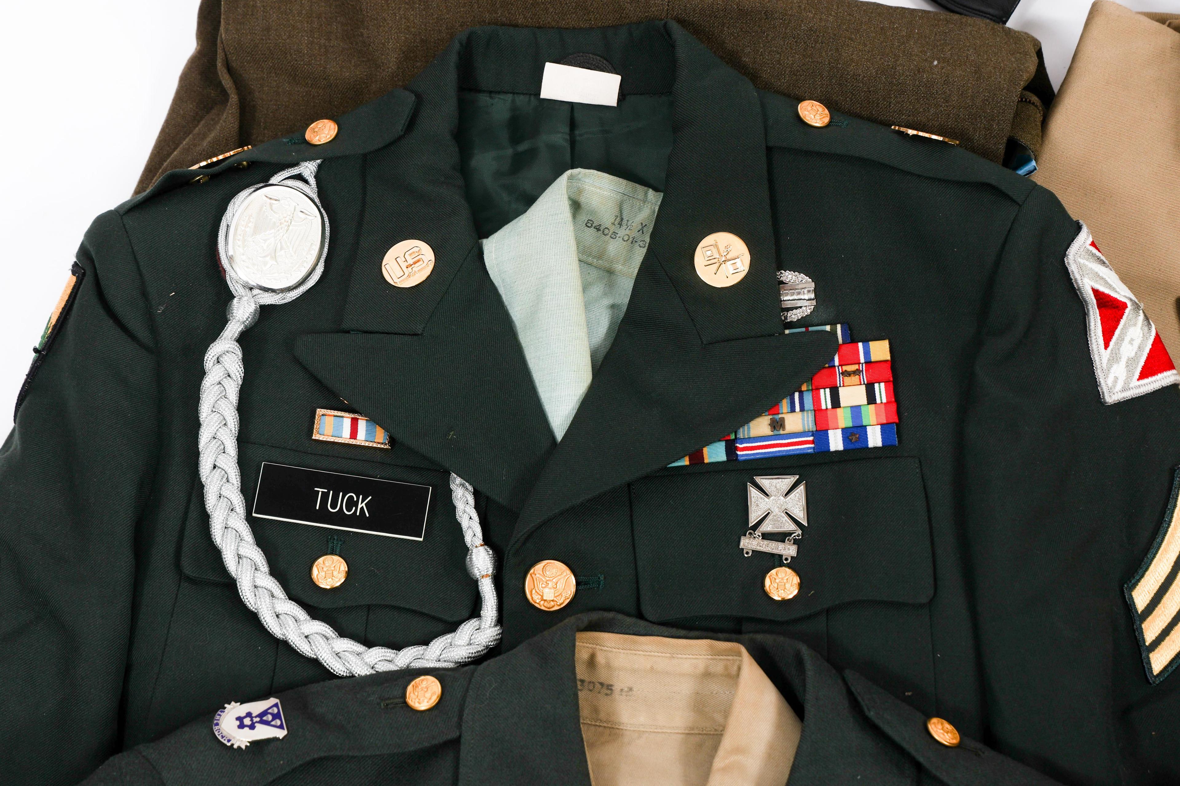 COLD WAR US ARMED FORCES UNIFORM ITEMS