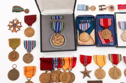 WWII - COLD WAR US ARMED FORCES MEDALS