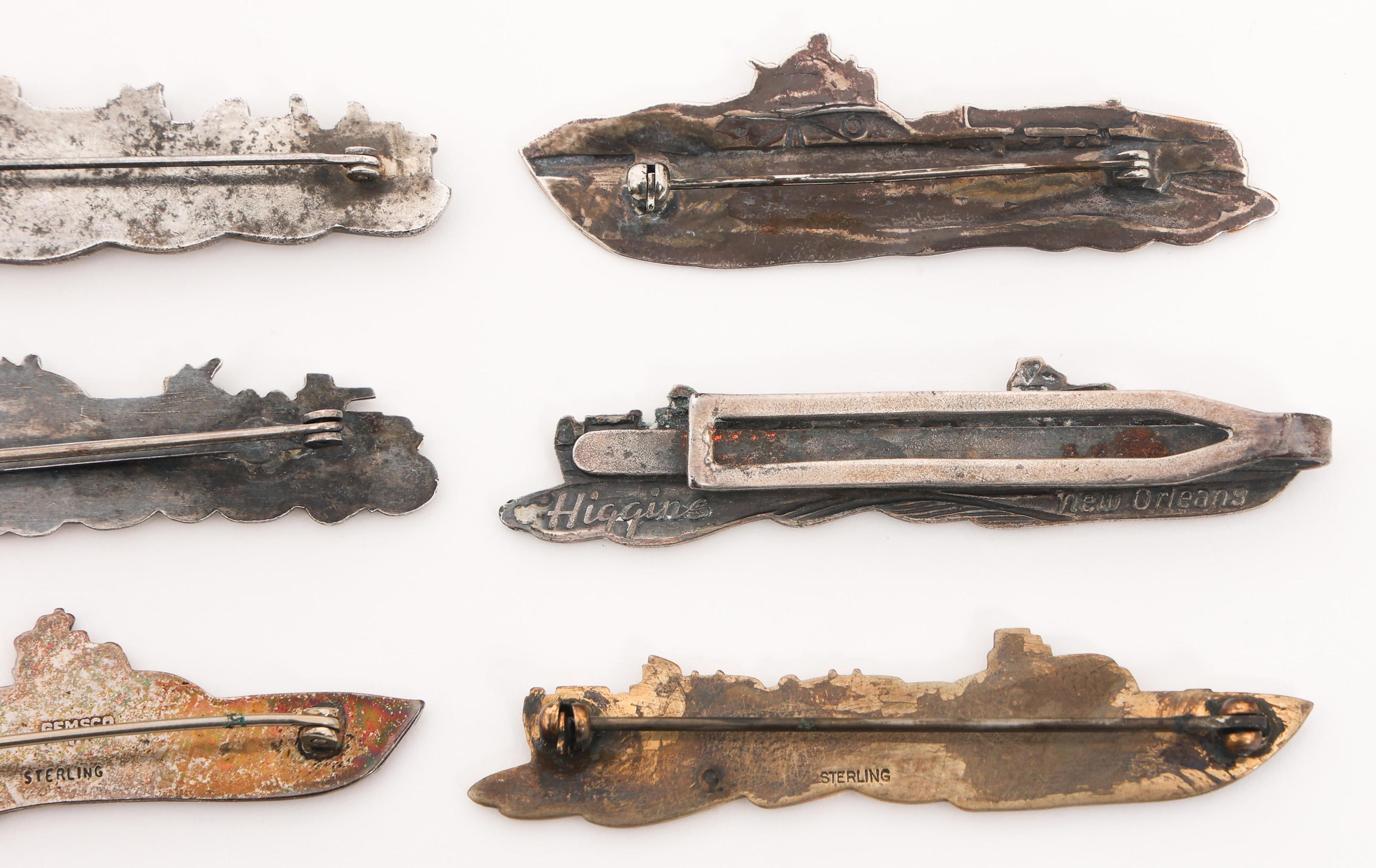WWII - POST WAR NON-REG. US HIGGINS PT BOAT BADGES