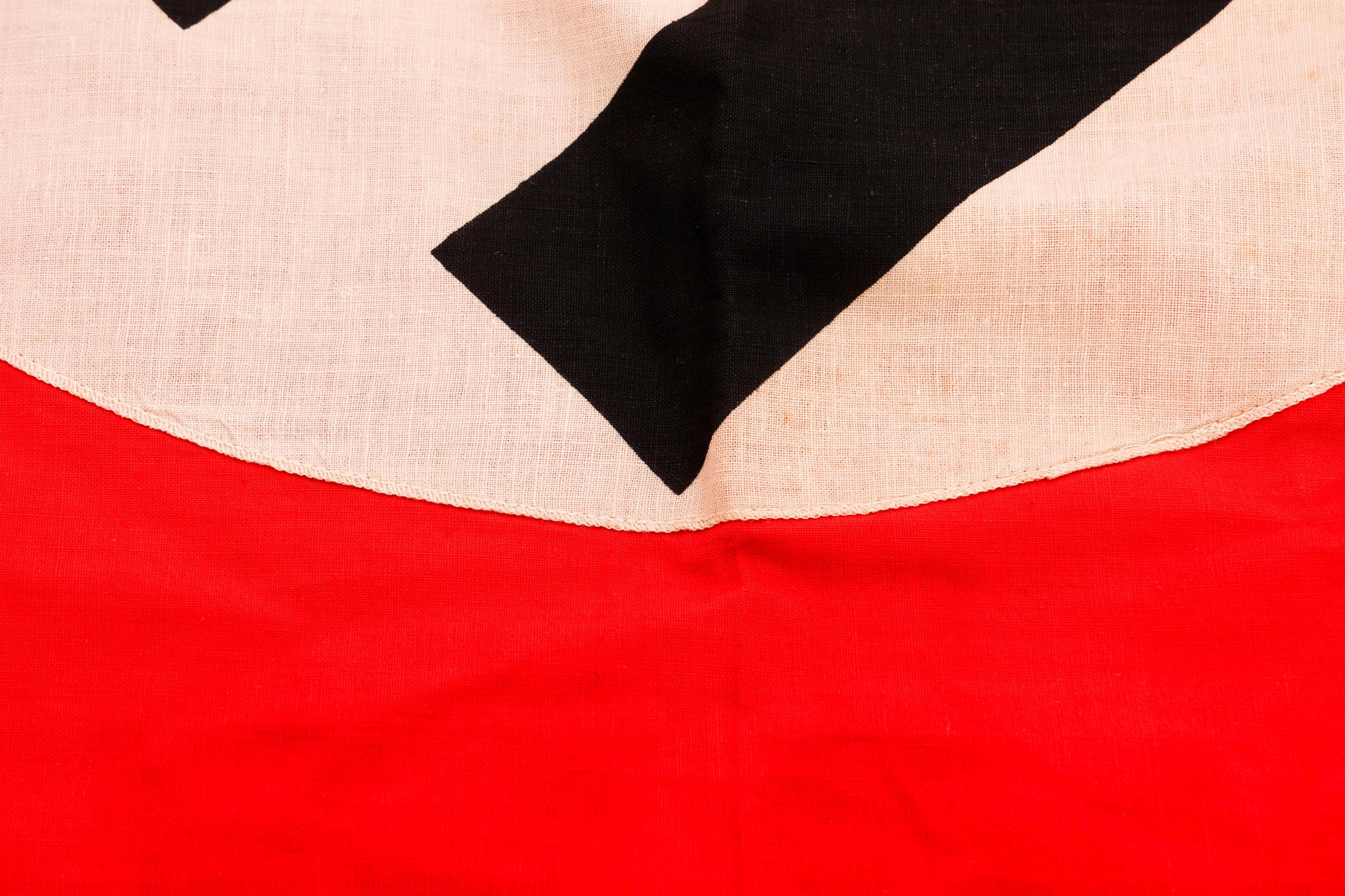 WWII GERMAN NSDAP BANNER