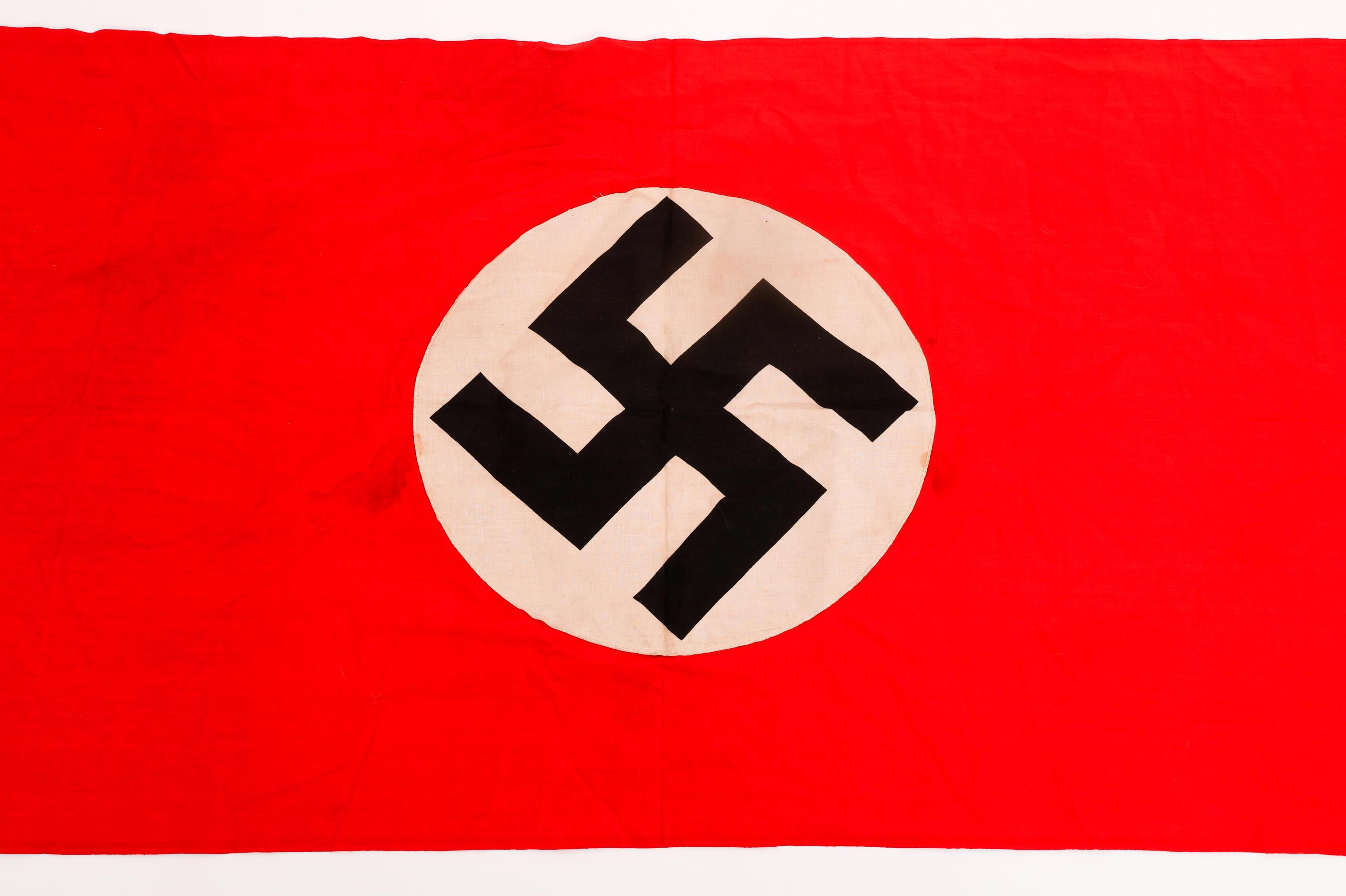 WWII GERMAN NSDAP BANNER