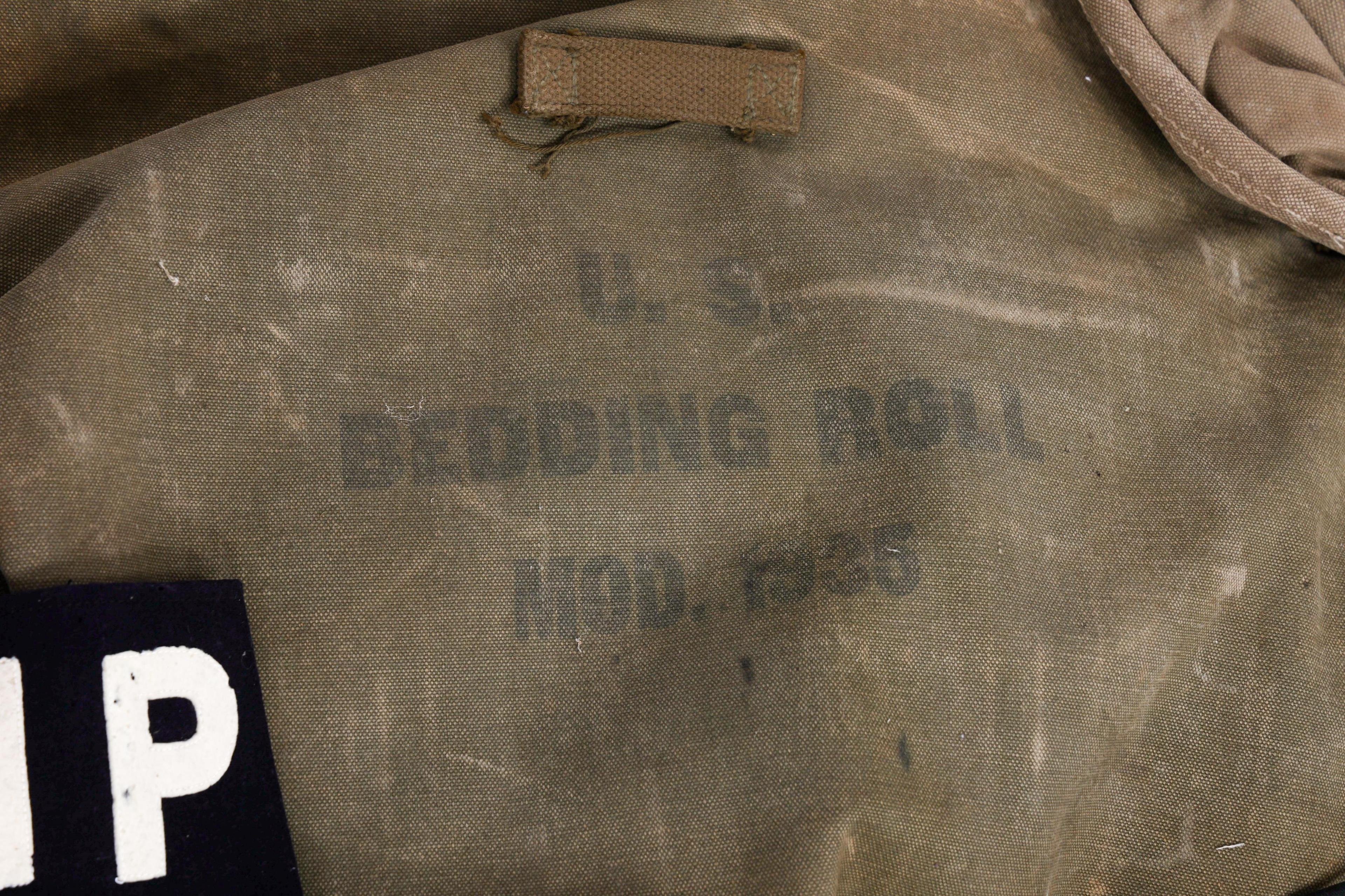 WWII US ARMY CARTRIDGE BELT & FIELD GEAR