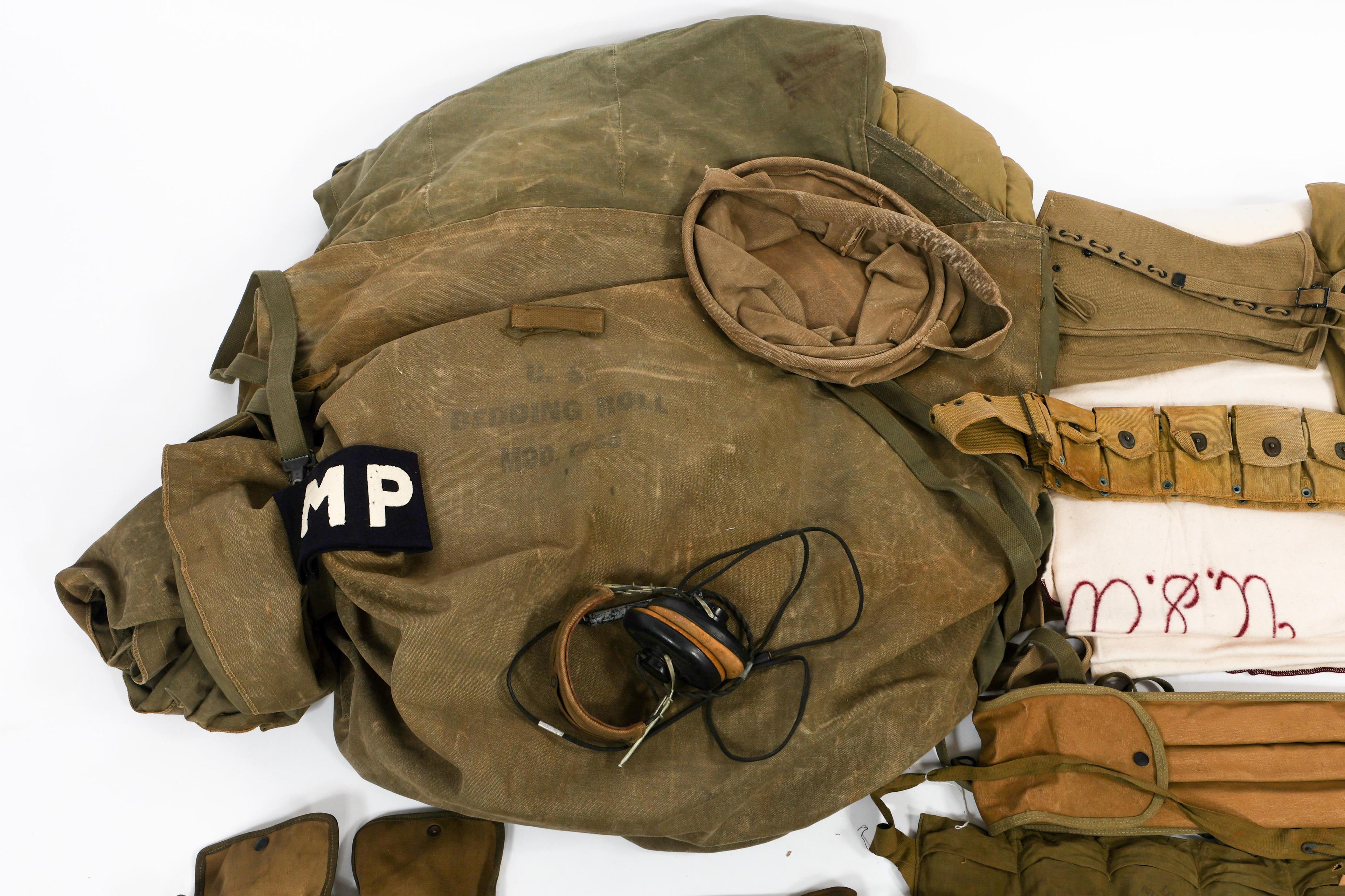 WWII US ARMY CARTRIDGE BELT & FIELD GEAR