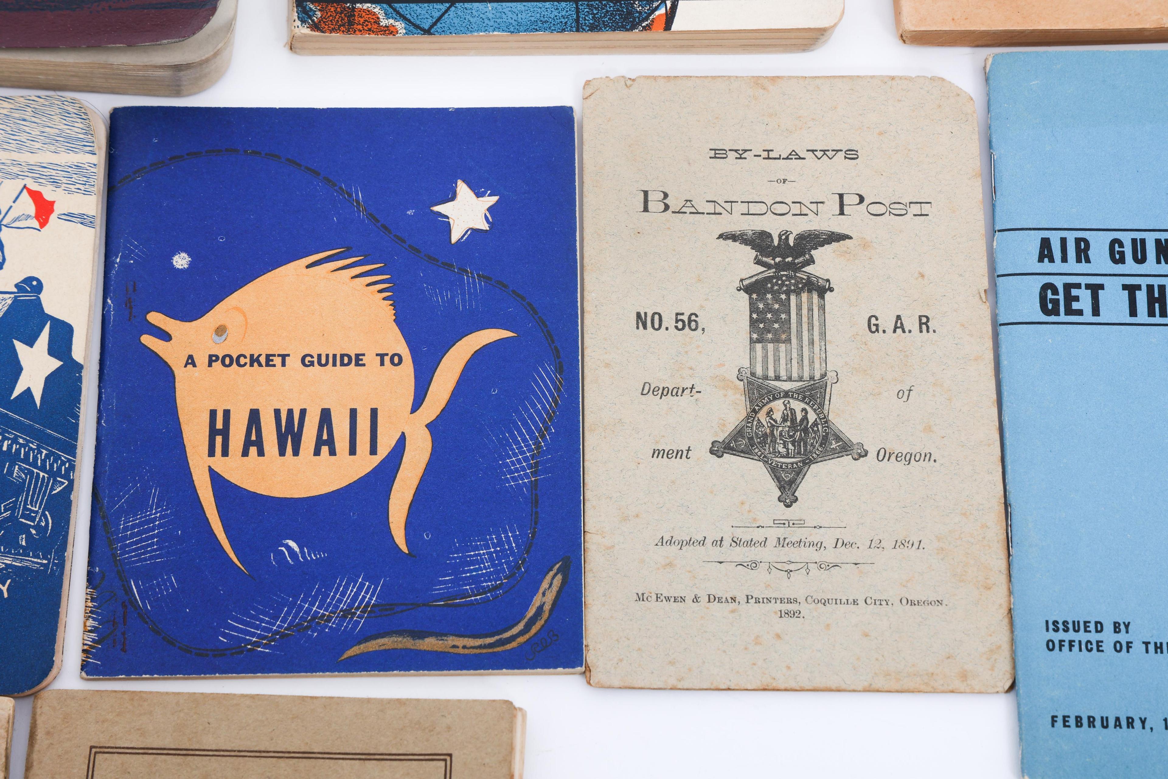 WWII US ARMED FORCES FIELD & TRAINING MANUALS