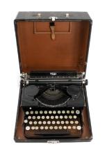 ROYAL TYPEWRITER WITH CARRYING CASE