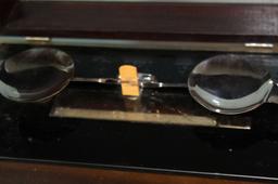 Henry Troemner gold or apothecary scale in wooden case