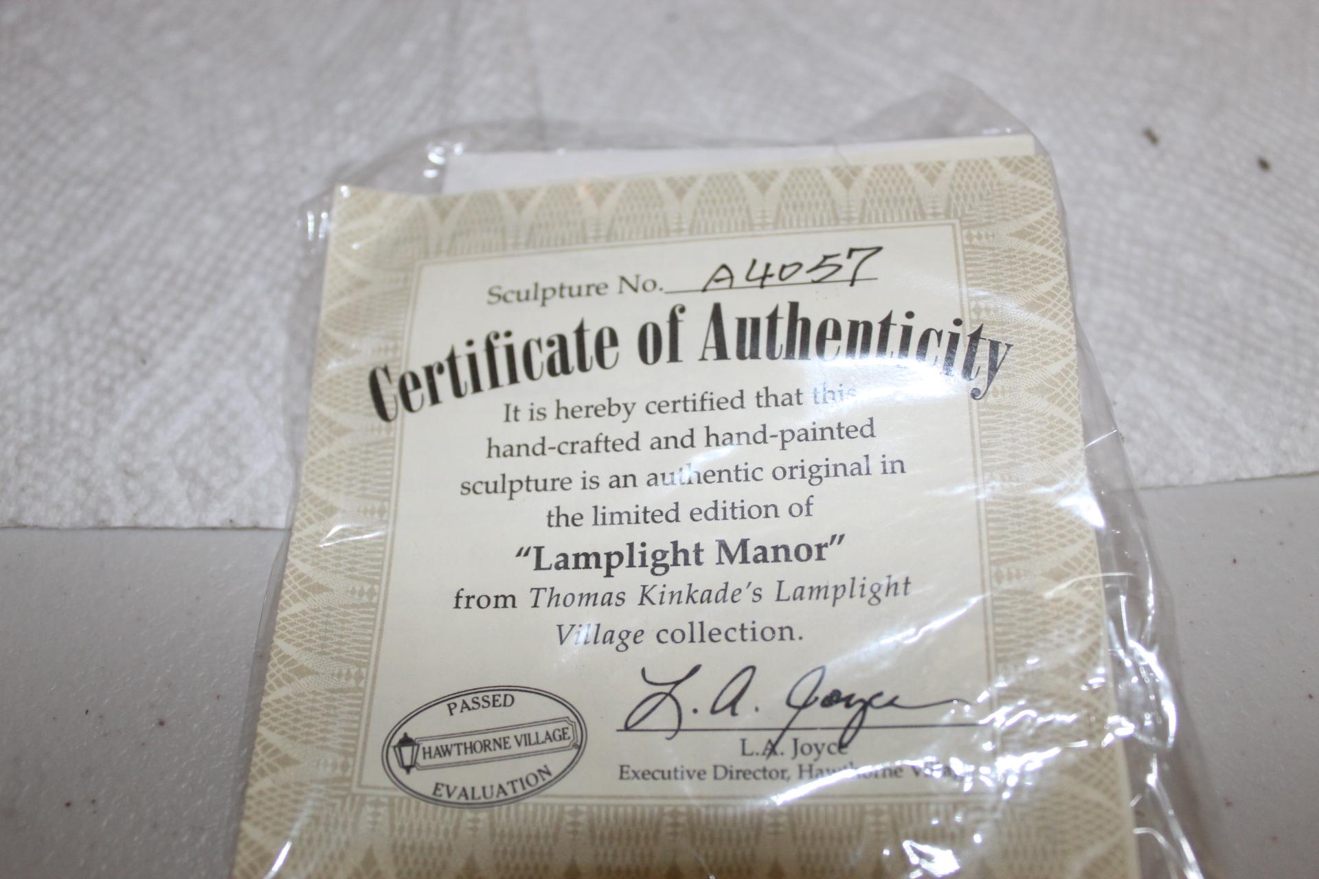 Thomas Kinkade's Illuminated Lamplight Village Collection, Hawthorne Village, Lamplight Manor