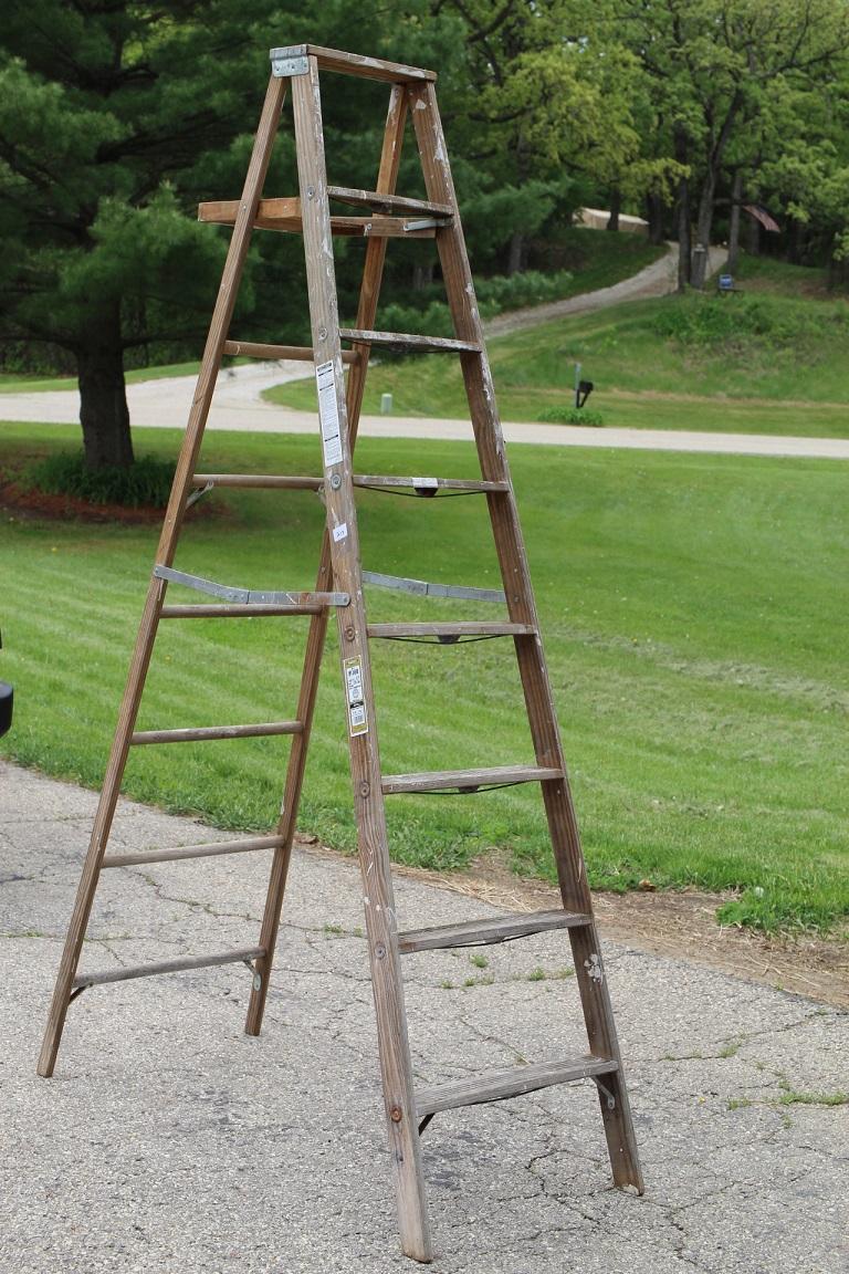 Werner Wood Ladder, 8 ft., Type II, Model W368, LOCAL PICK UP ONLY