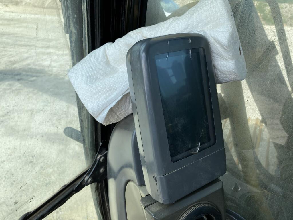 CATERPILLAR 330D L EXCAVATOR, S/N: CAT0330DLMWP00588, 15,271 HOURS SHOWING, CAT REMAN C-9 DIESEL