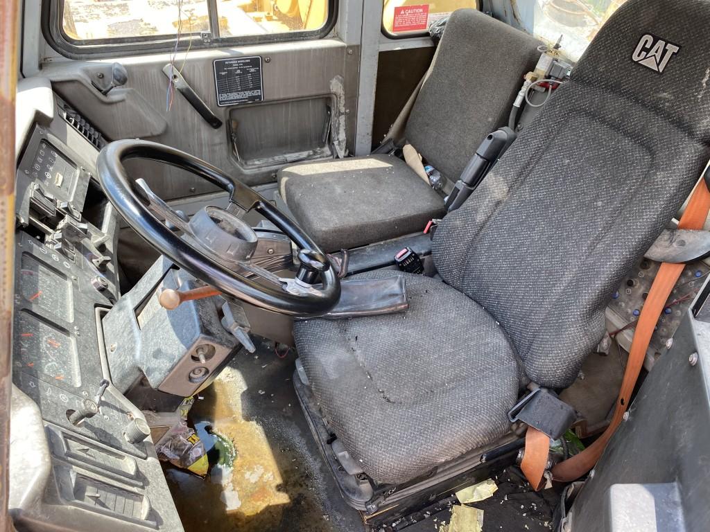 CATERPILLAR 777D OFF-ROAD DUMP TRUCK, CAT DIESEL ENGINE, 7-SPEED WITH REVERSE, HYDRAULIC DUMP BOX,