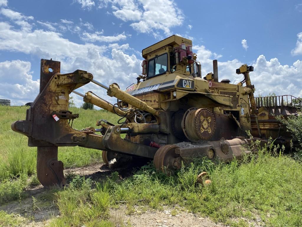 CATERPILLAR D11N DOZER, S/N: 74701030, CAT DIESEL ENGINE, 40,269 HOURS SHOWING, HAS BLADE, REAR