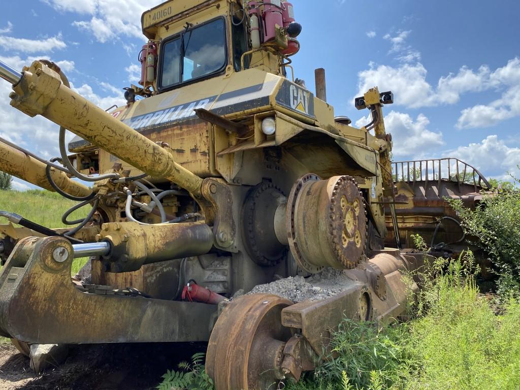 CATERPILLAR D11N DOZER, S/N: 74701030, CAT DIESEL ENGINE, 40,269 HOURS SHOWING, HAS BLADE, REAR