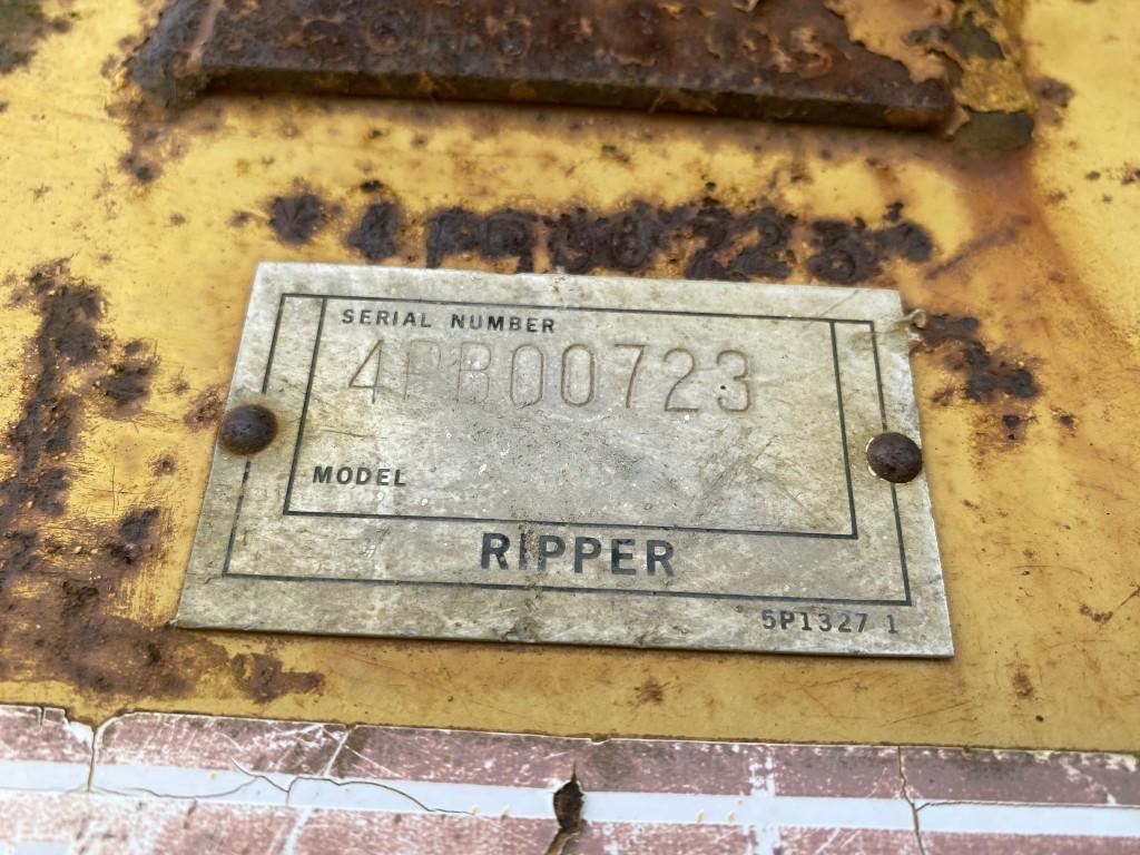 CATERPILLAR D11N DOZER, S/N: 74701030, CAT DIESEL ENGINE, 40,269 HOURS SHOWING, HAS BLADE, REAR