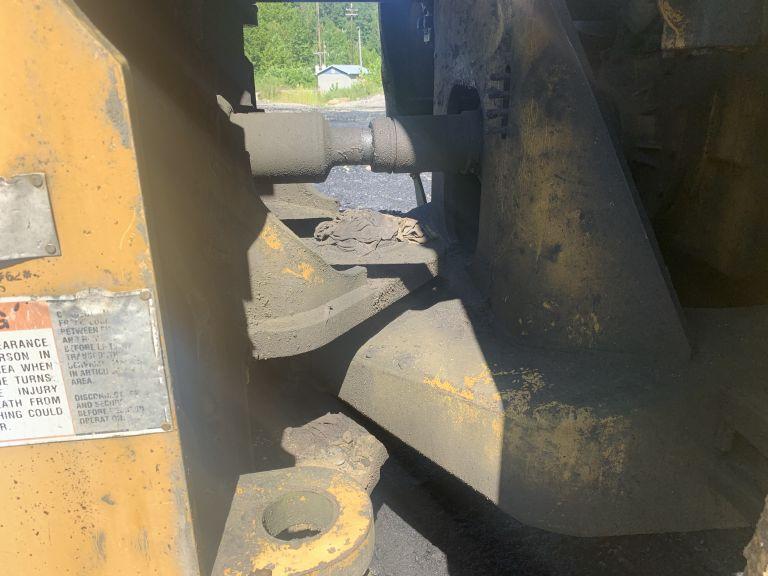 1996 CATERPILLAR 992D WHEEL LOADER, ARTICULATING, 4WD, 14 YARD LOADER BUCKET WITH TEETH, 45/65R45