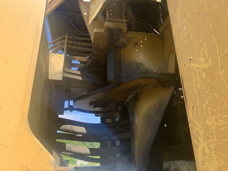 1996 CATERPILLAR 992D WHEEL LOADER, ARTICULATING, 4WD, 14 YARD LOADER BUCKET WITH TEETH, 45/65R45