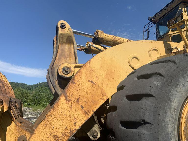 1996 CATERPILLAR 992D WHEEL LOADER, ARTICULATING, 4WD, 14 YARD LOADER BUCKET WITH TEETH, 45/65R45